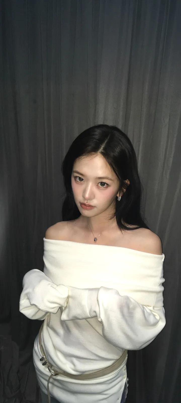 Fond d'écran de verrouillage mobile An Yu-jin 4K HD télécharger — IZ*ONE, IVE