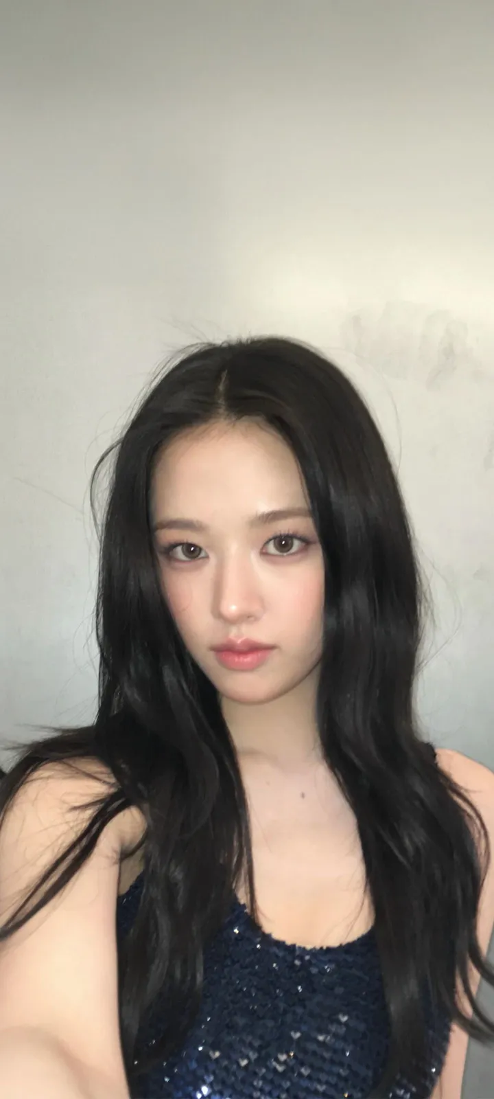 Fond d'écran de verrouillage mobile An Yu-jin 4K HD télécharger — IZ*ONE, IVE
