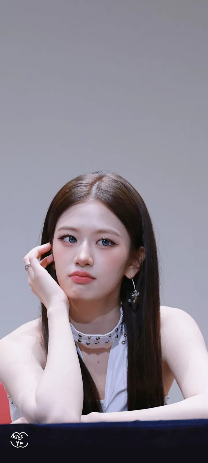 Fond d'écran de verrouillage mobile An Yu-jin 4K HD télécharger — IZ*ONE, IVE