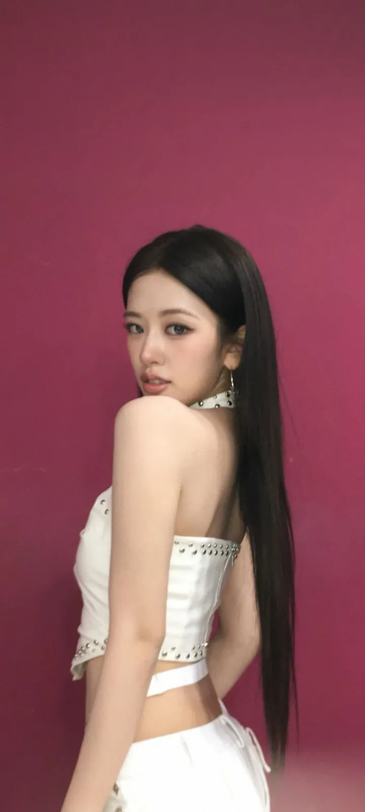 Fond d'écran de verrouillage mobile An Yu-jin 4K HD télécharger — IZ*ONE, IVE