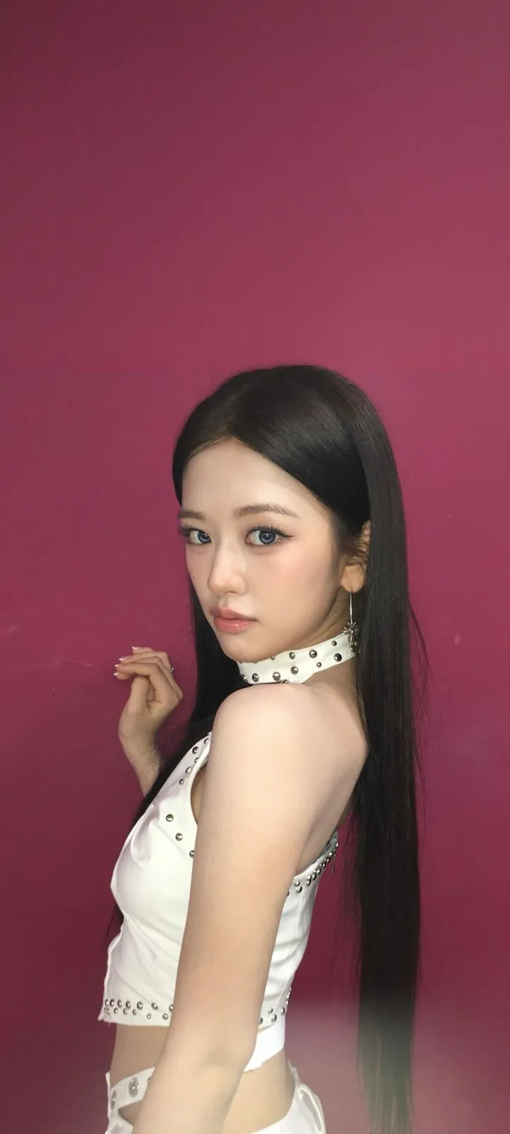 Fond d'écran de verrouillage mobile An Yu-jin 4K HD télécharger — IZ*ONE, IVE