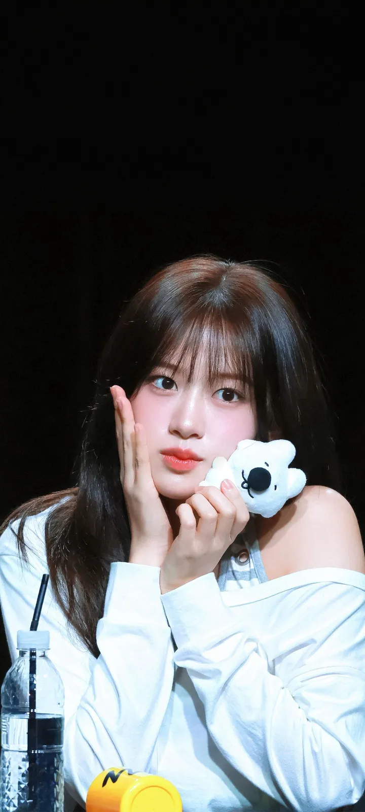 Fond d'écran de verrouillage mobile An Yu-jin 4K HD télécharger — IZ*ONE, IVE