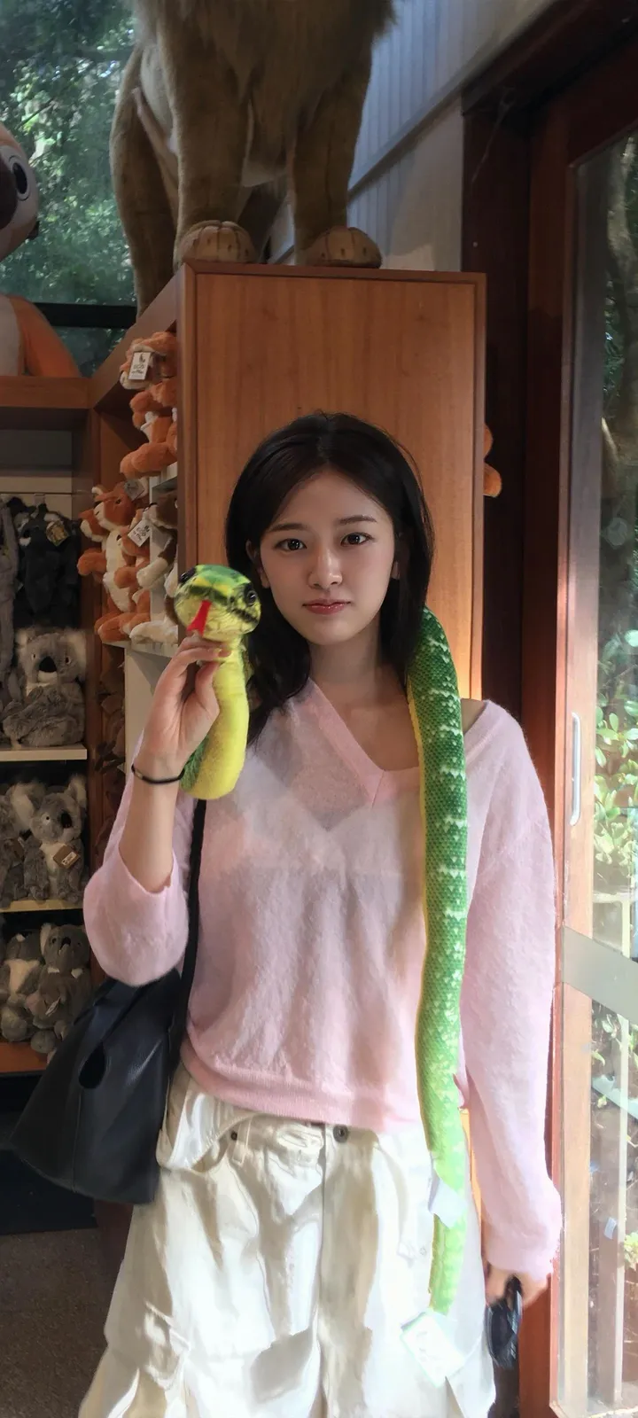 Fond d'écran de verrouillage mobile An Yu-jin 4K HD télécharger — IZ*ONE, IVE