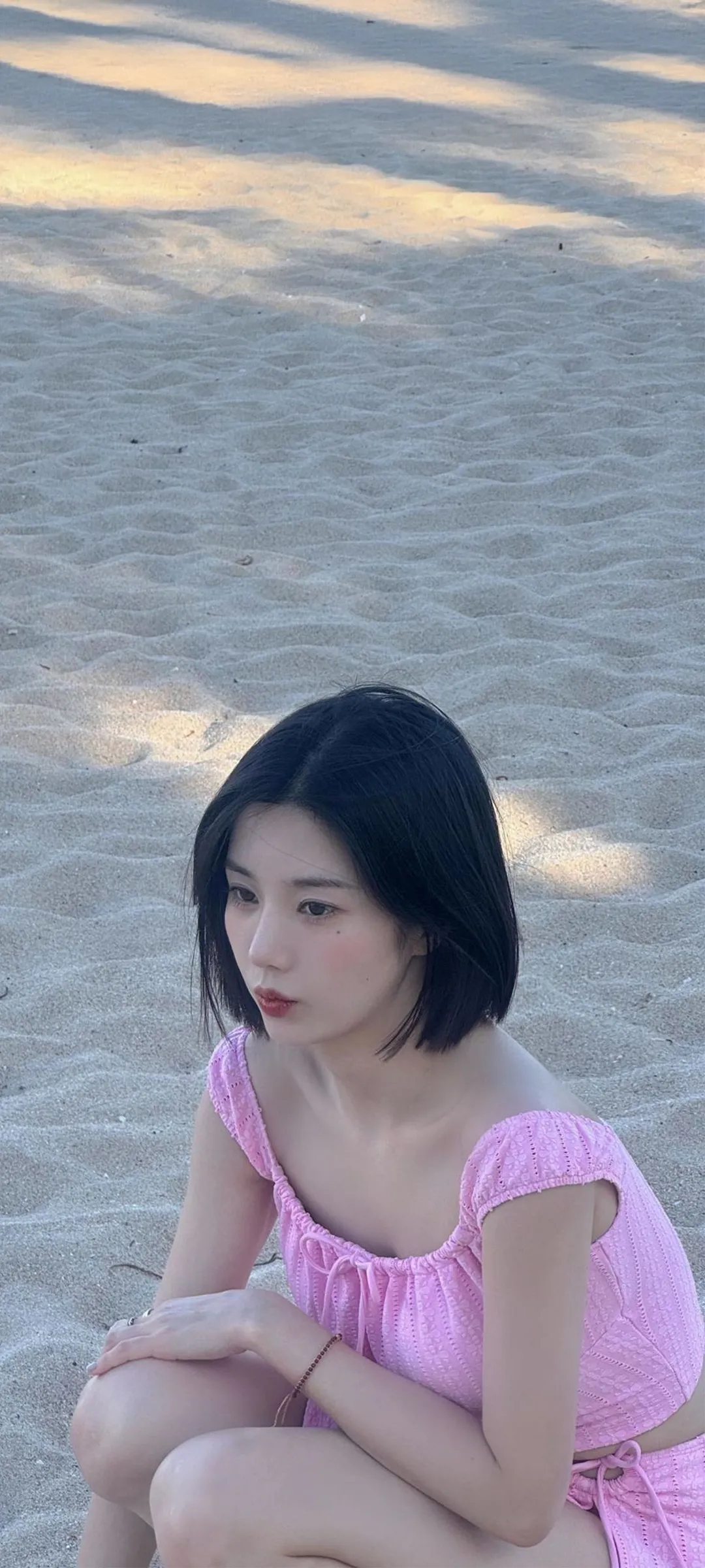 วอลเปเปอร์ หน้าจอล็อก มือถือ Kwon Eun-bi 4K HD ดาวน์โหลด — IZ*ONE
