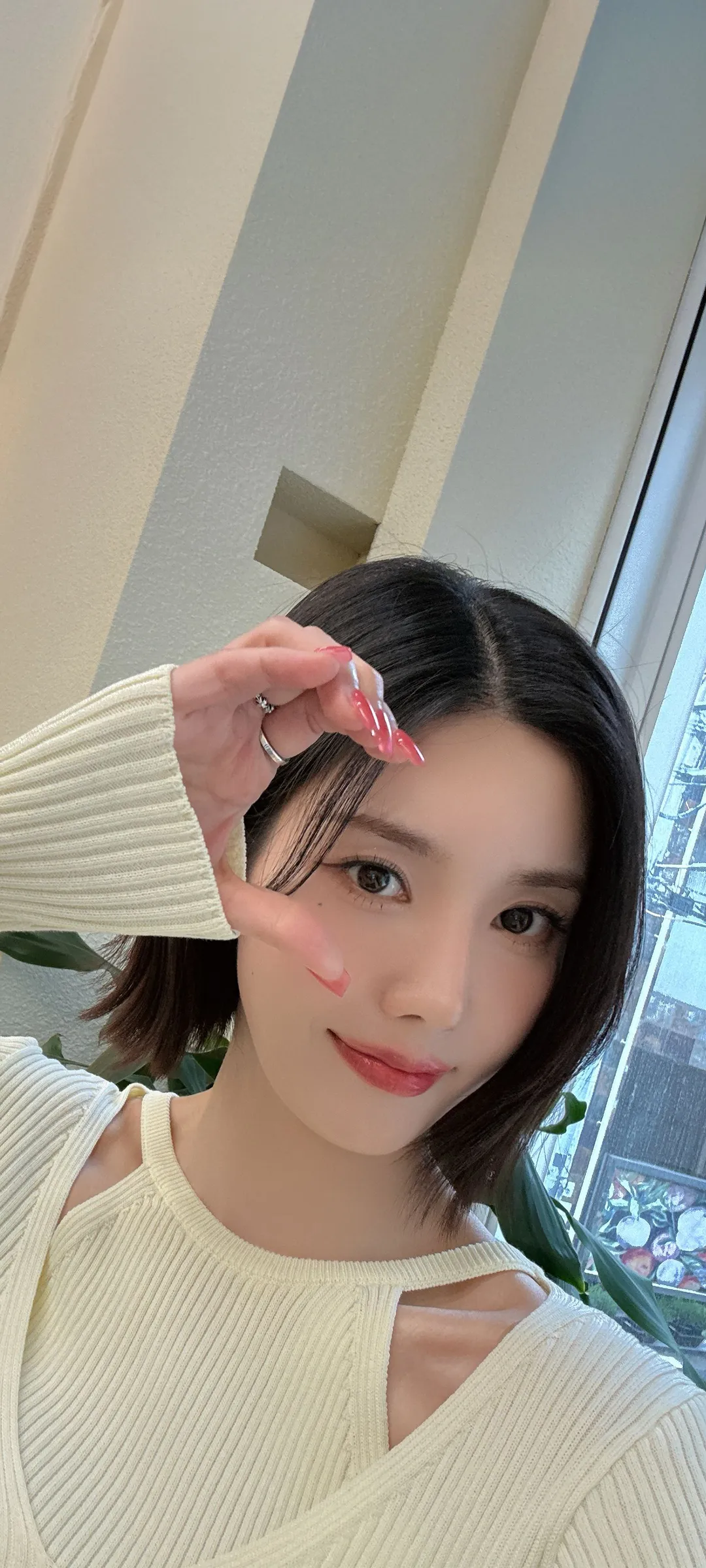 Kwon Eun-bi kilit ekranı telefon duvar kağıdı 4K HD i̇ndir — IZ*ONE