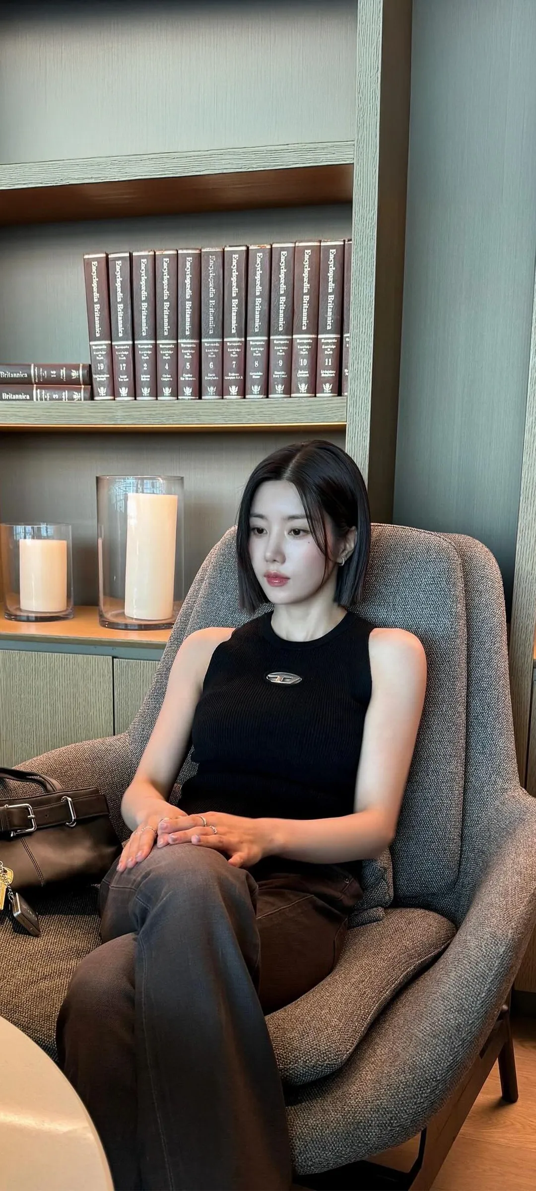วอลเปเปอร์ หน้าจอล็อก มือถือ Kwon Eun-bi 4K HD ดาวน์โหลด — IZ*ONE