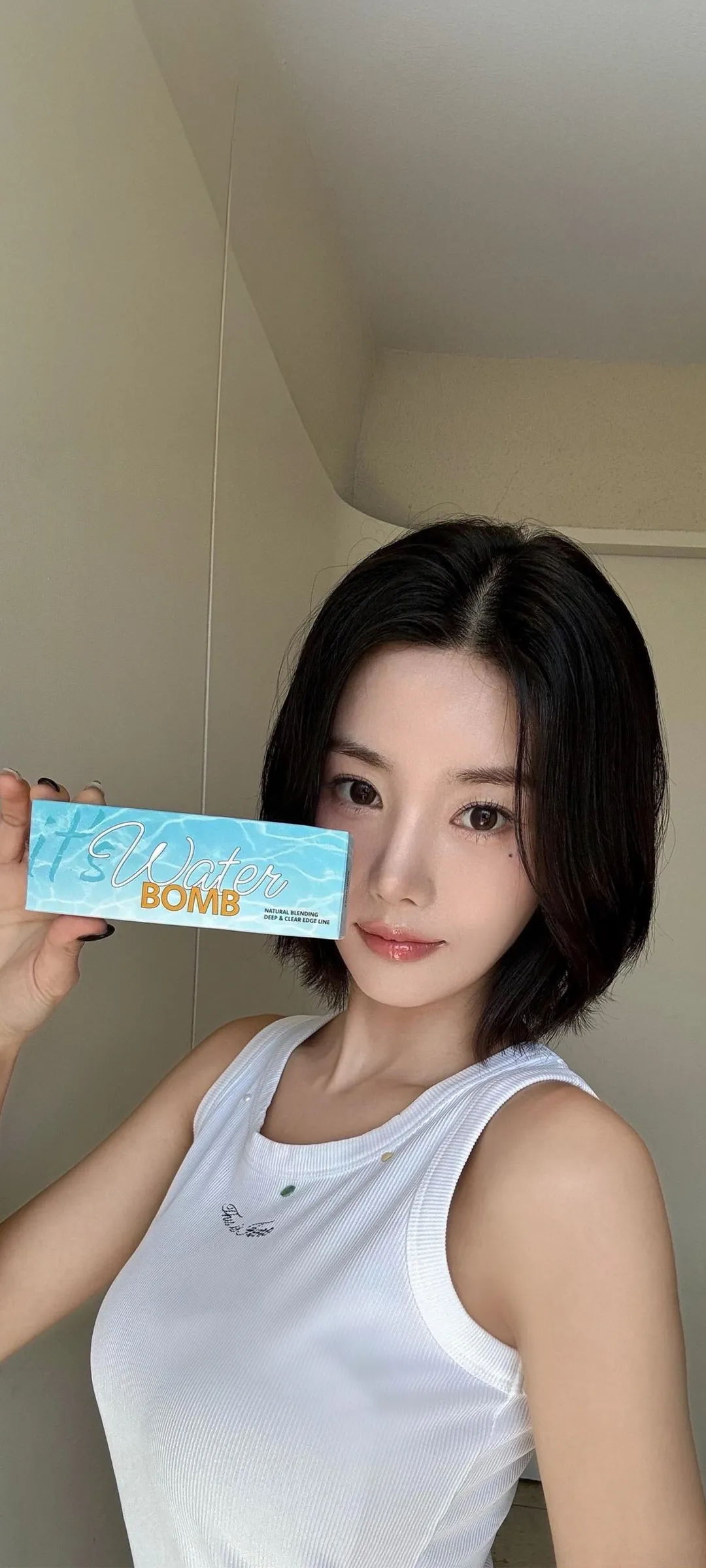วอลเปเปอร์ หน้าจอล็อก มือถือ Kwon Eun-bi 4K HD ดาวน์โหลด — IZ*ONE