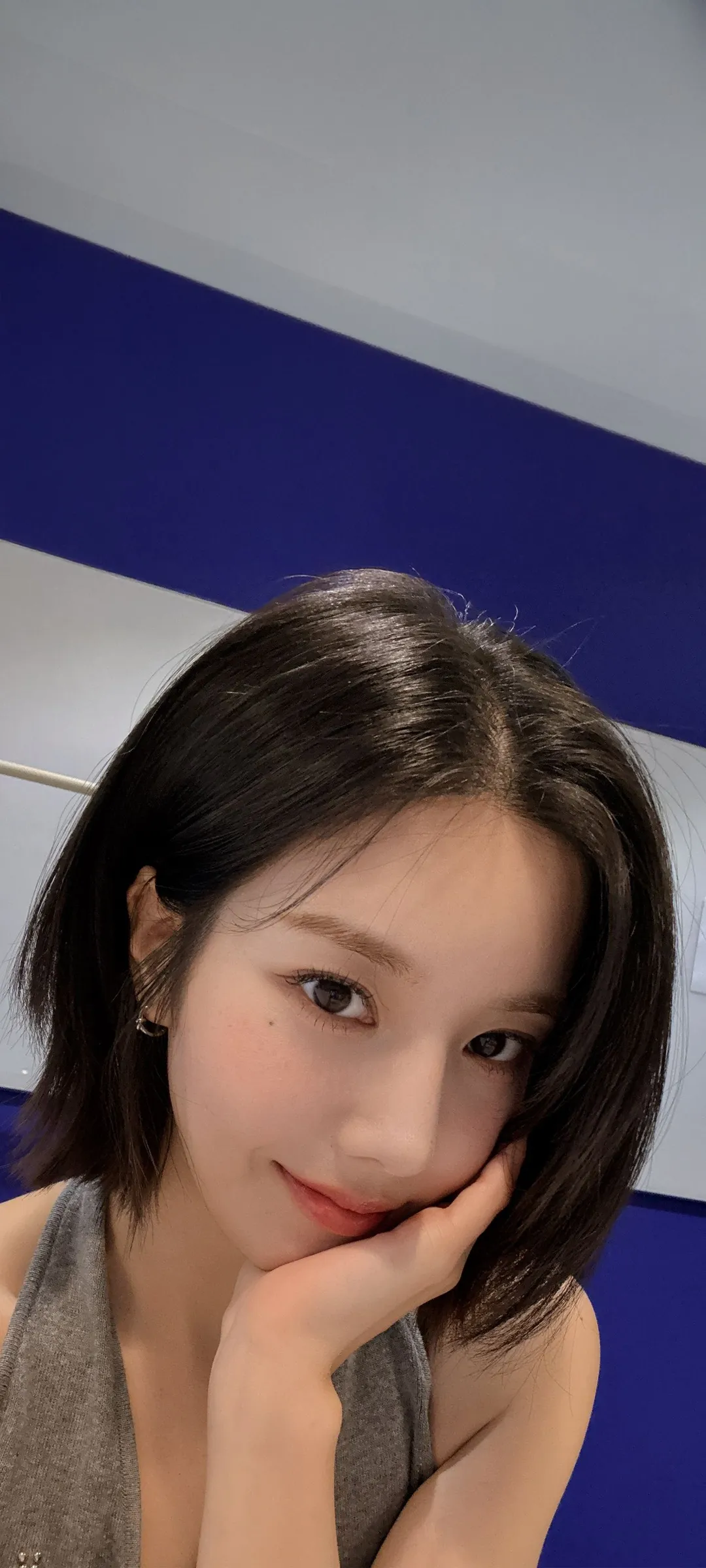 วอลเปเปอร์ หน้าจอล็อก มือถือ Kwon Eun-bi 4K HD ดาวน์โหลด — IZ*ONE