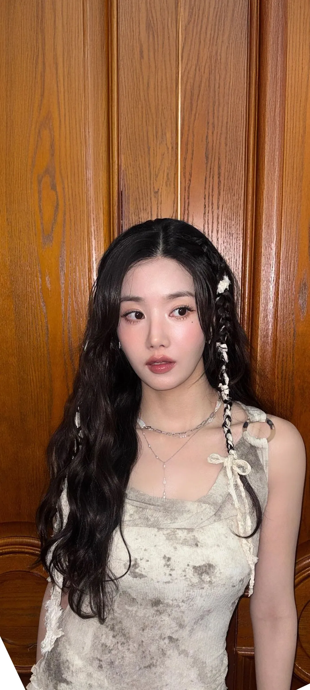 วอลเปเปอร์ หน้าจอล็อก มือถือ Kwon Eun-bi 4K HD ดาวน์โหลด — IZ*ONE