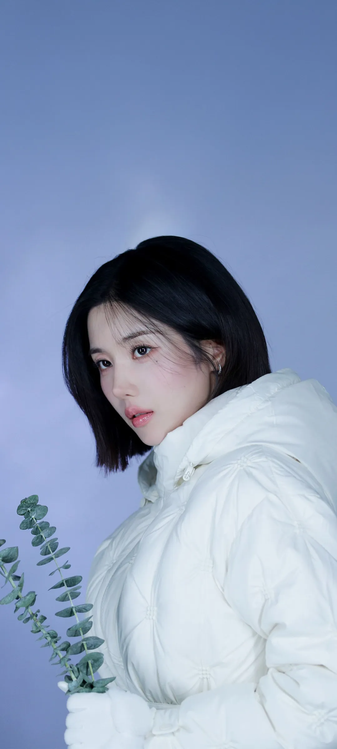 วอลเปเปอร์ หน้าจอล็อก มือถือ Kwon Eun-bi 4K HD ดาวน์โหลด — IZ*ONE