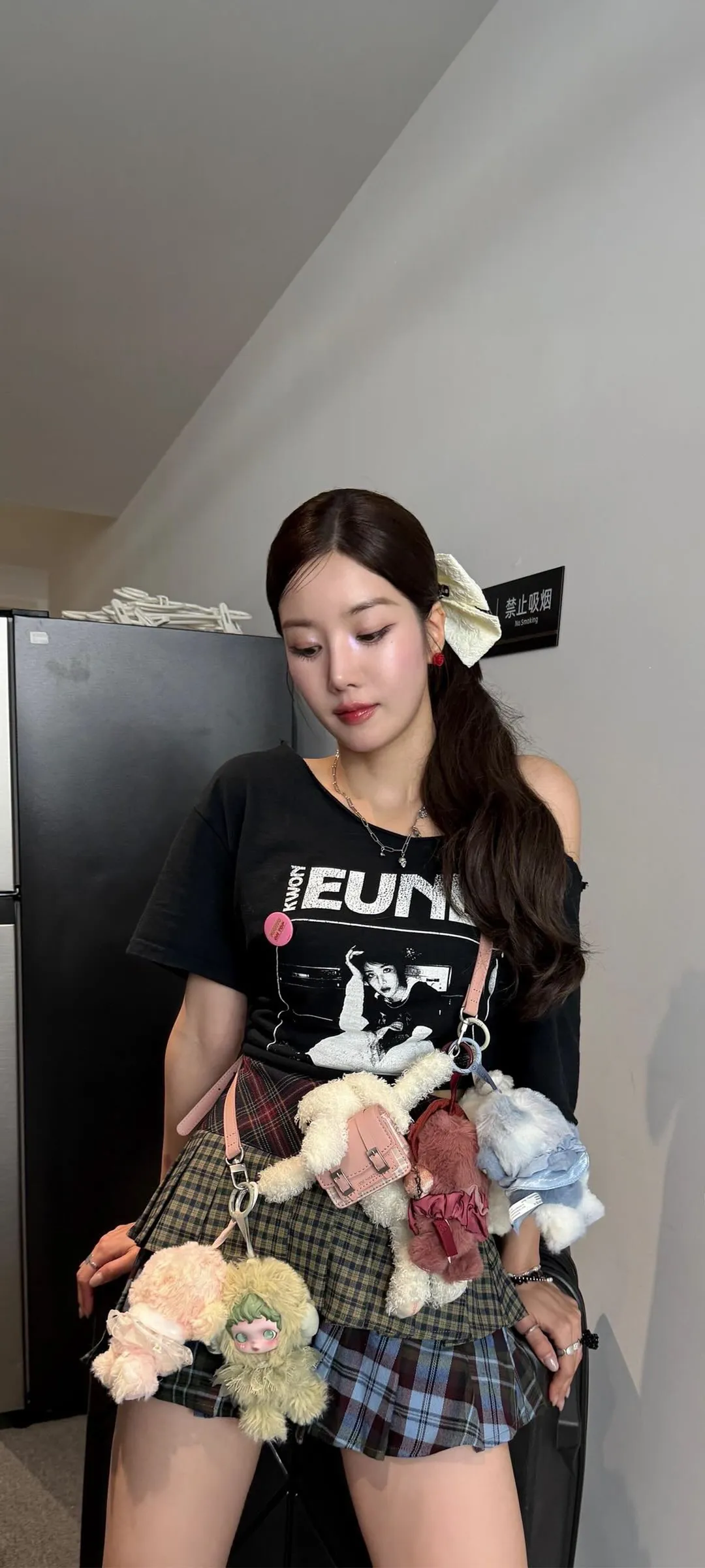 Kwon Eun-bi kilit ekranı telefon duvar kağıdı 4K HD i̇ndir — IZ*ONE