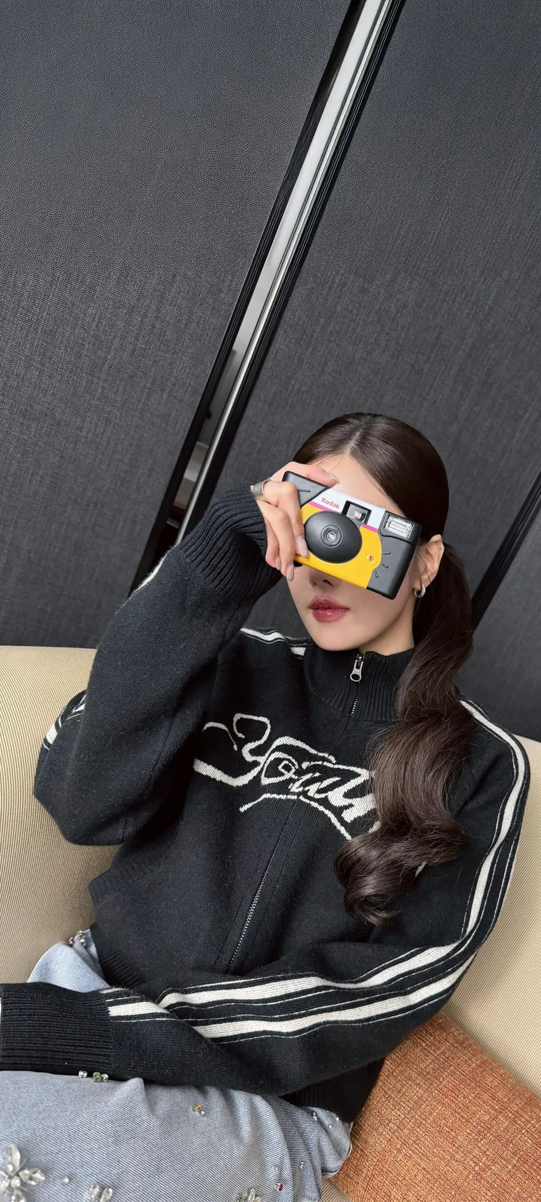 Kwon Eun-bi kilit ekranı telefon duvar kağıdı 4K HD i̇ndir — IZ*ONE
