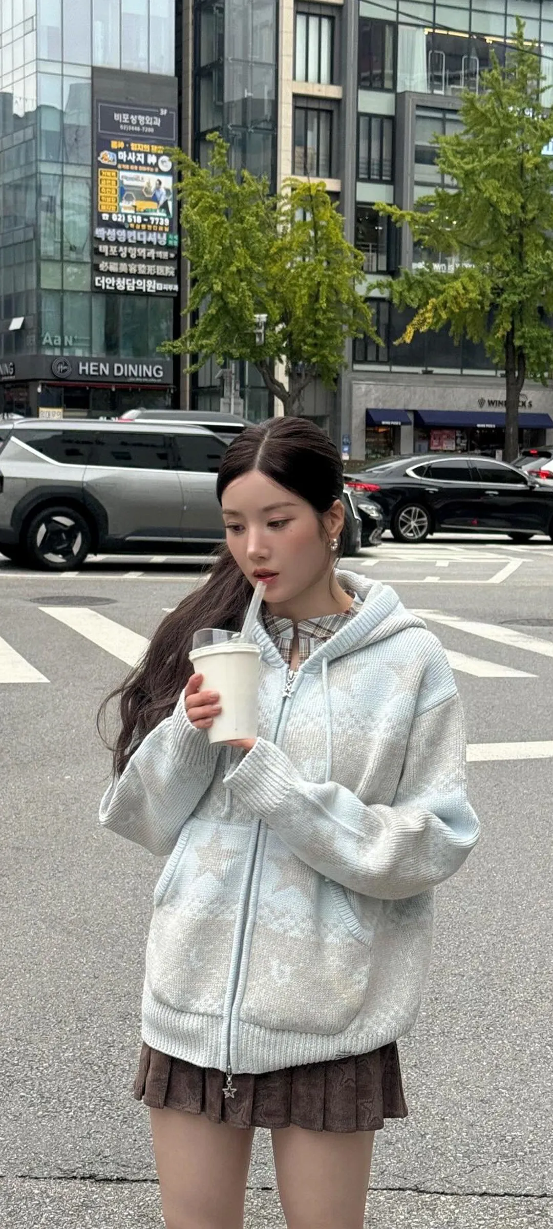 วอลเปเปอร์ หน้าจอล็อก มือถือ Kwon Eun-bi 4K HD ดาวน์โหลด — IZ*ONE