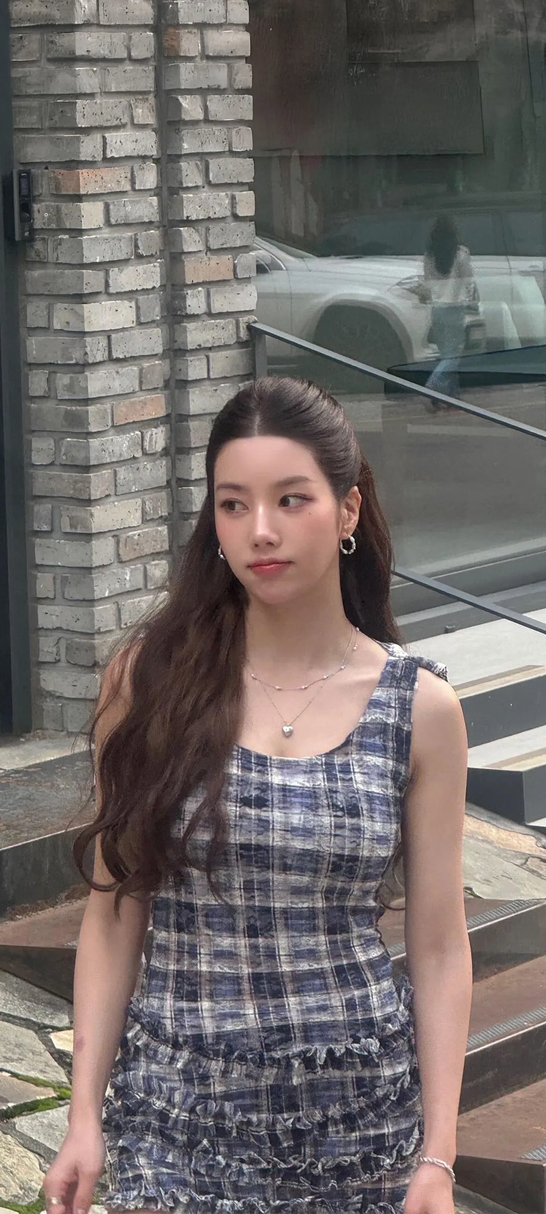 วอลเปเปอร์ หน้าจอล็อก มือถือ Kwon Eun-bi 4K HD ดาวน์โหลด — IZ*ONE