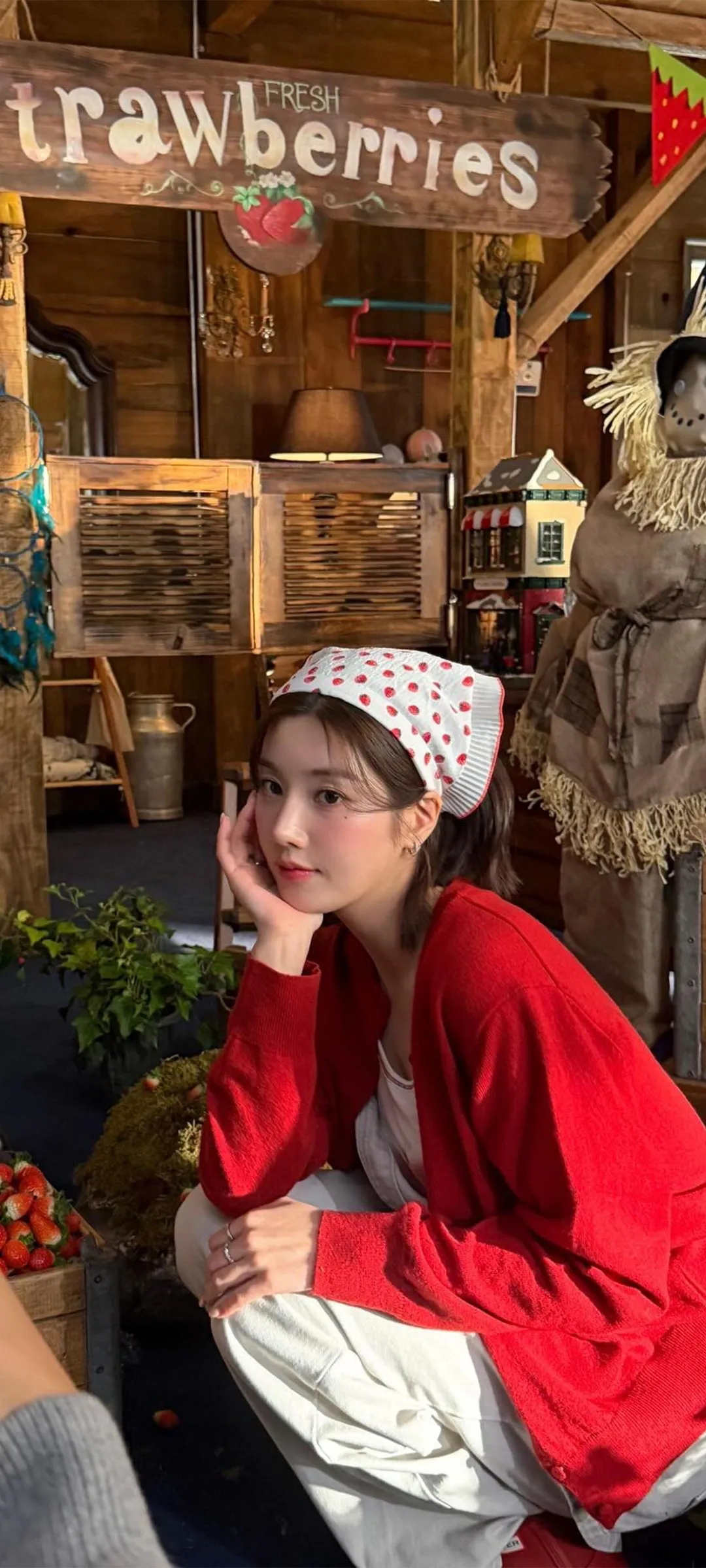 วอลเปเปอร์ หน้าจอล็อก มือถือ Kwon Eun-bi 4K HD ดาวน์โหลด — IZ*ONE