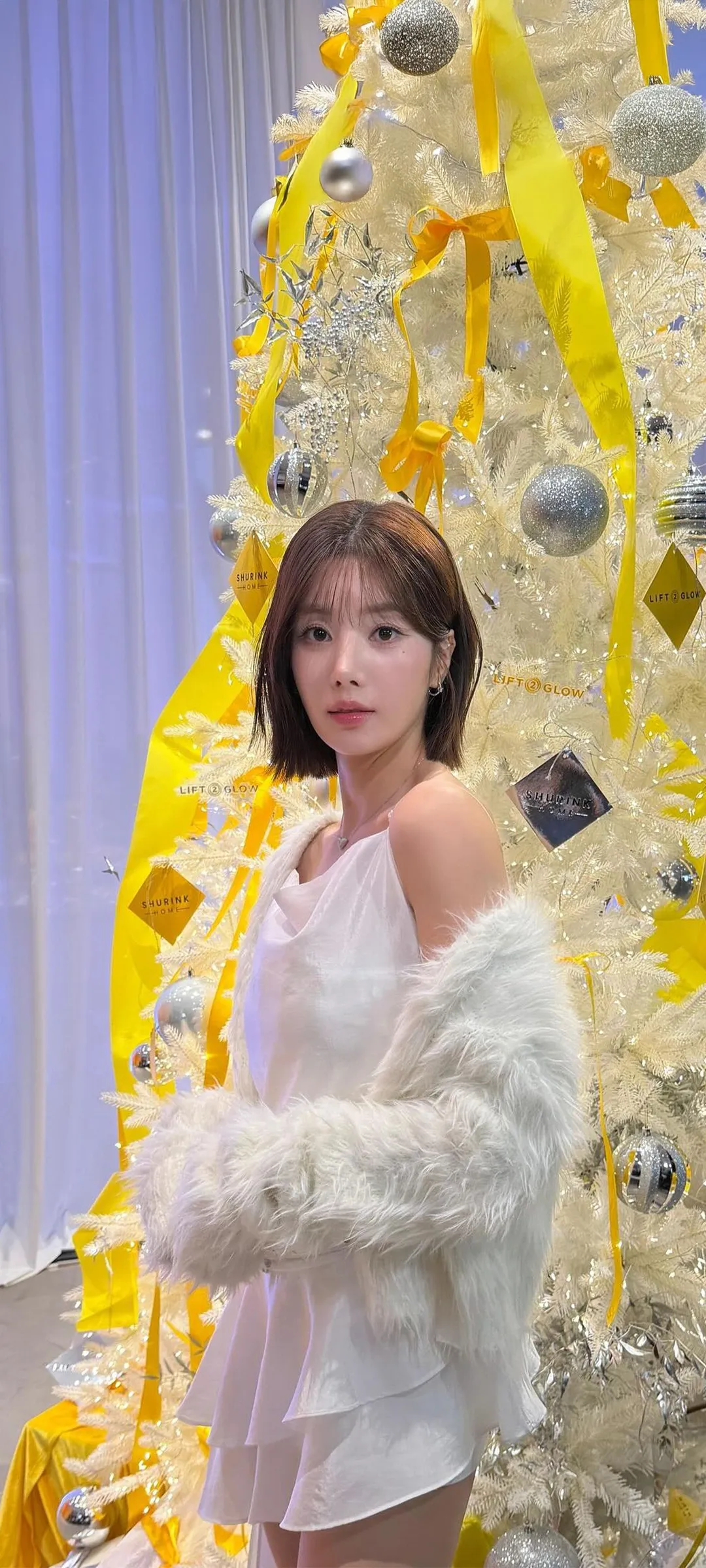 วอลเปเปอร์ หน้าจอล็อก มือถือ Kwon Eun-bi 4K HD ดาวน์โหลด — IZ*ONE