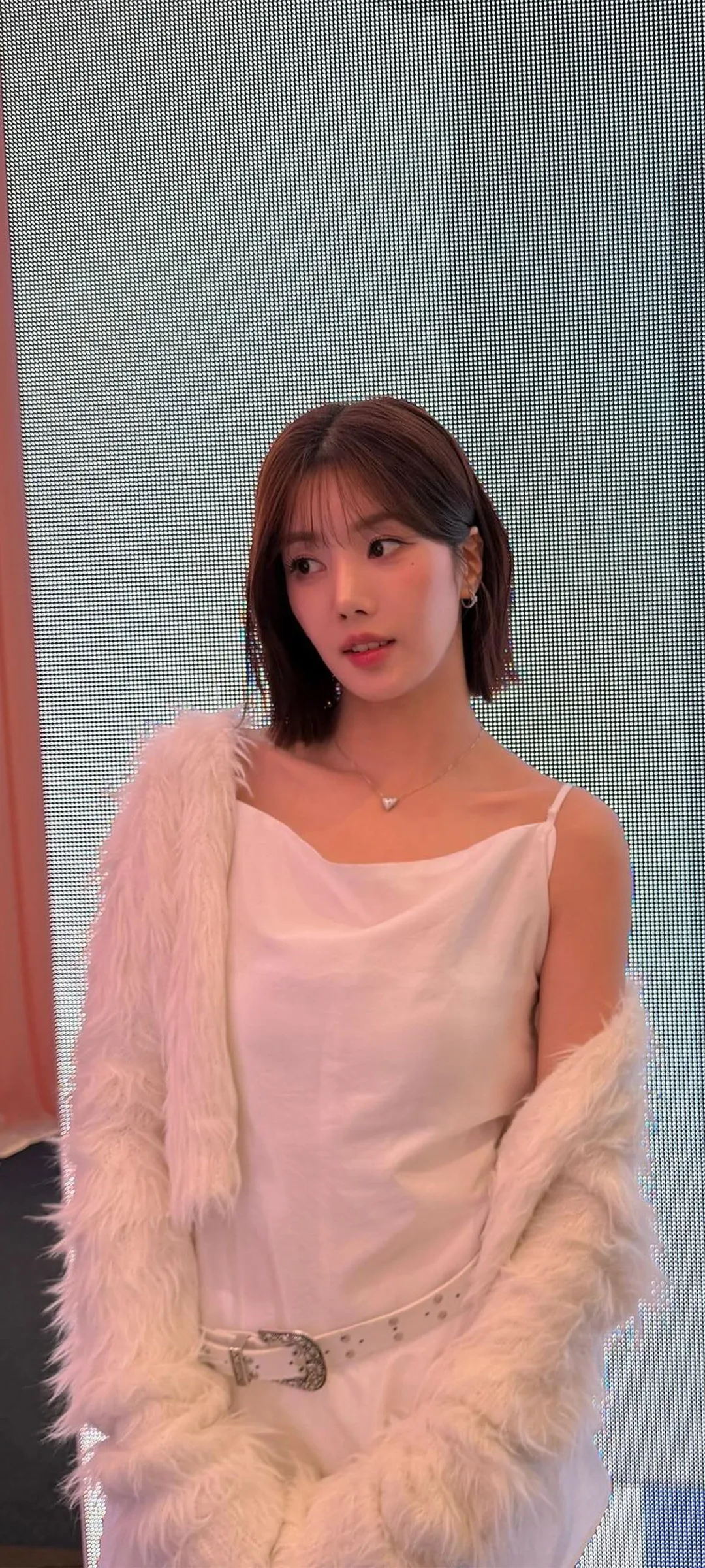 วอลเปเปอร์ หน้าจอล็อก มือถือ Kwon Eun-bi 4K HD ดาวน์โหลด — IZ*ONE