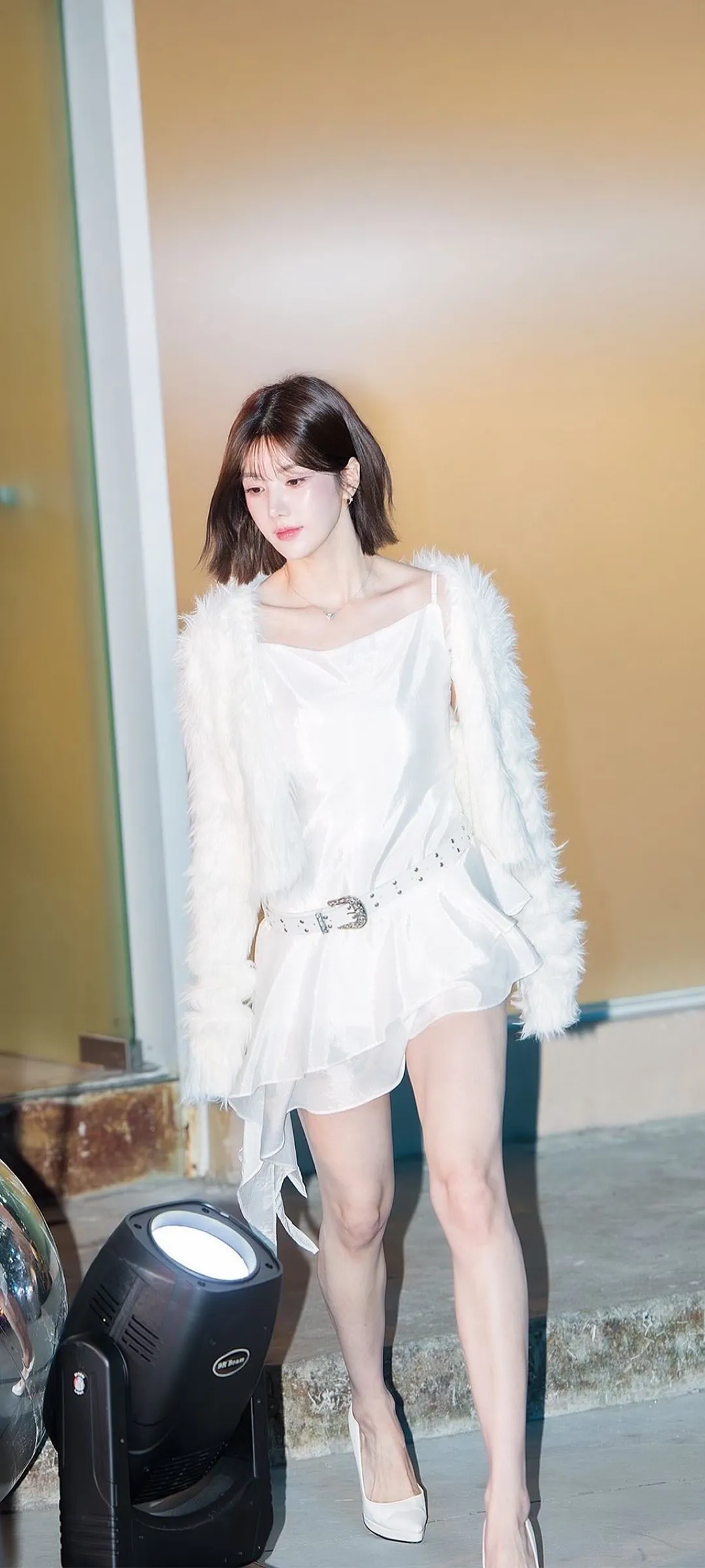 วอลเปเปอร์ หน้าจอล็อก มือถือ Kwon Eun-bi 4K HD ดาวน์โหลด — IZ*ONE