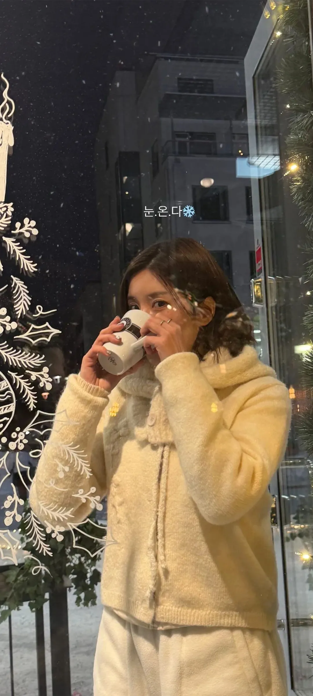 วอลเปเปอร์ หน้าจอล็อก มือถือ Kwon Eun-bi 4K HD ดาวน์โหลด — IZ*ONE