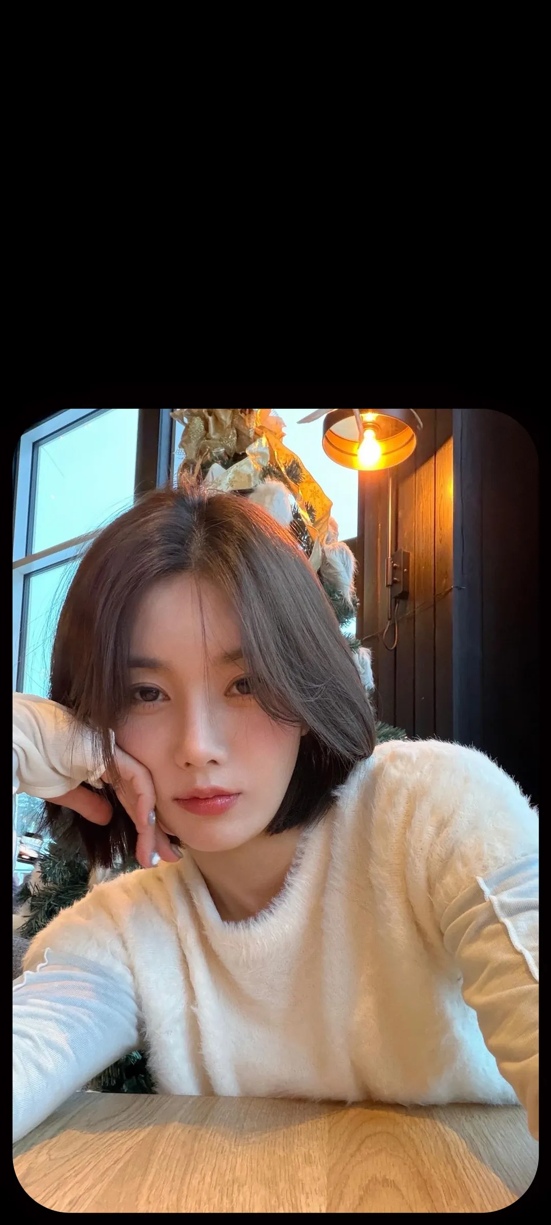 วอลเปเปอร์ หน้าจอล็อก มือถือ Kwon Eun-bi 4K HD ดาวน์โหลด — IZ*ONE