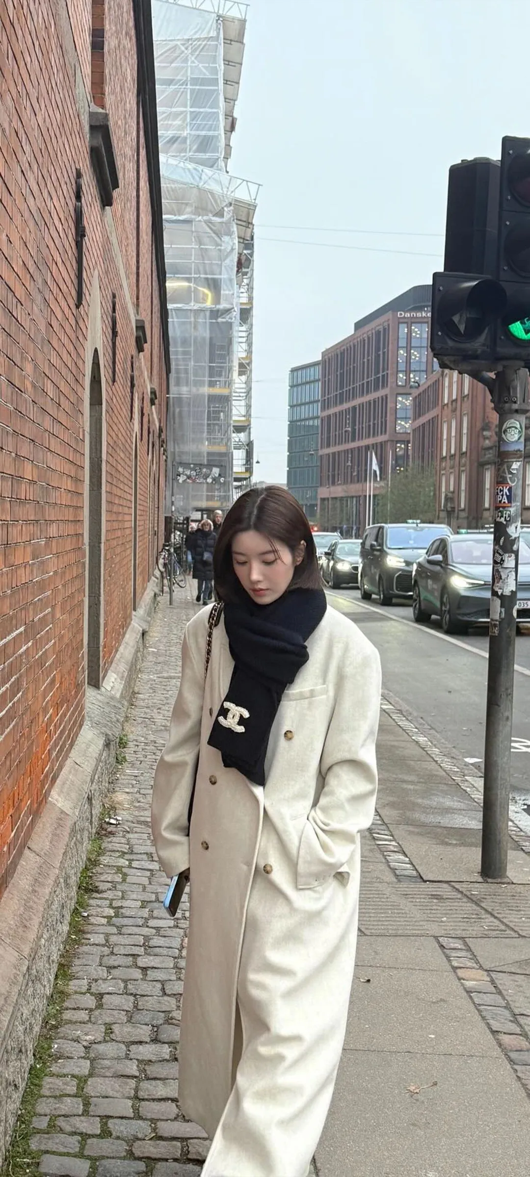วอลเปเปอร์ หน้าจอล็อก มือถือ Kwon Eun-bi 4K HD ดาวน์โหลด — IZ*ONE