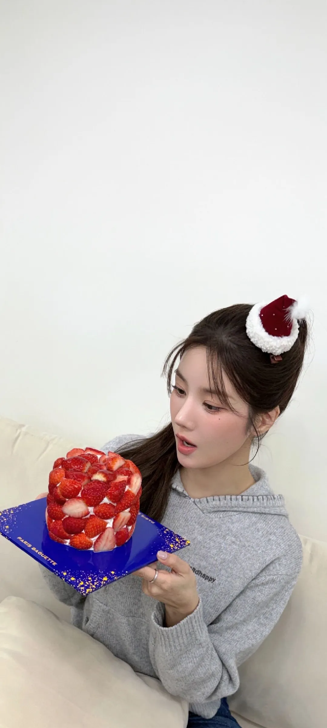 วอลเปเปอร์ หน้าจอล็อก มือถือ Kwon Eun-bi 4K HD ดาวน์โหลด — IZ*ONE