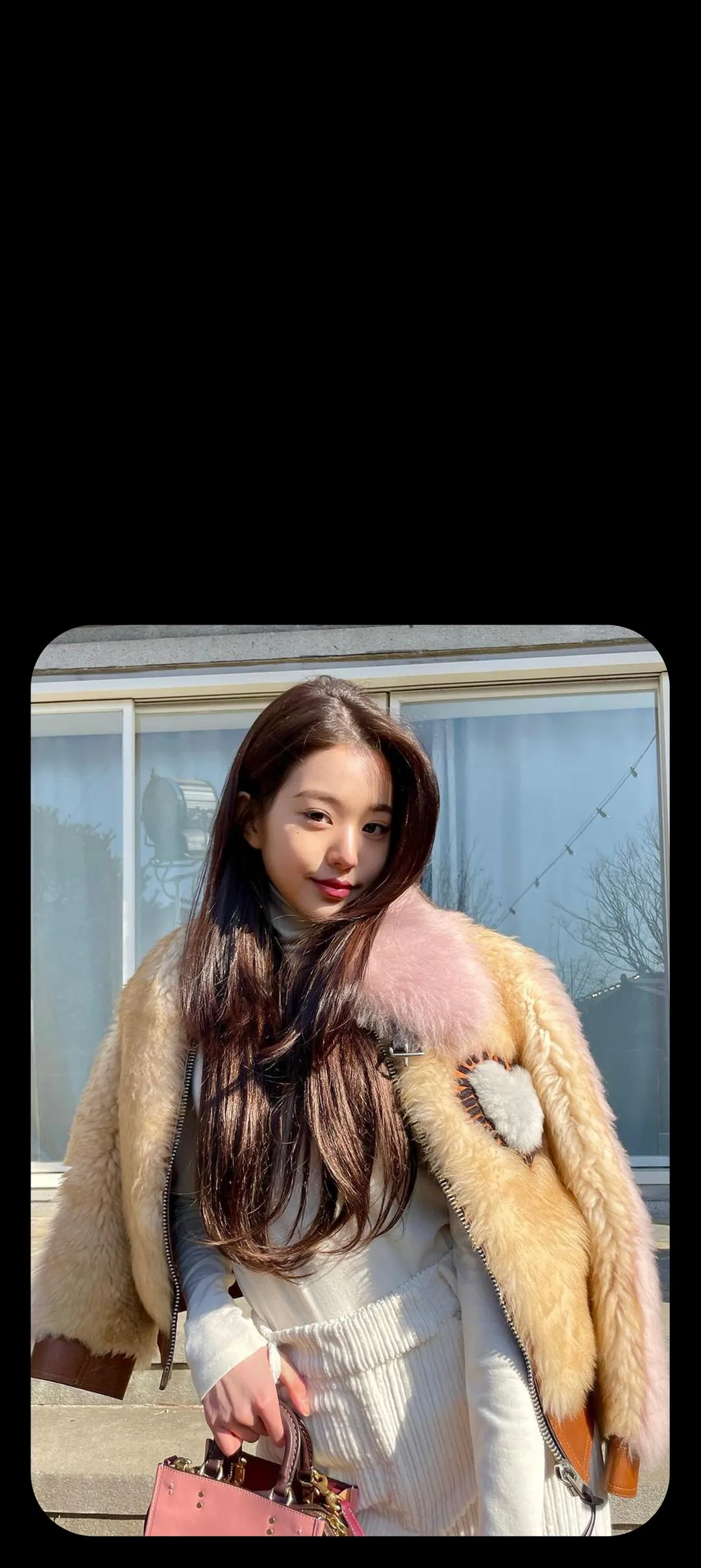 Wallpaper layar kunci hp Jang Won-young 4K HD download — IZ*ONE, IVE