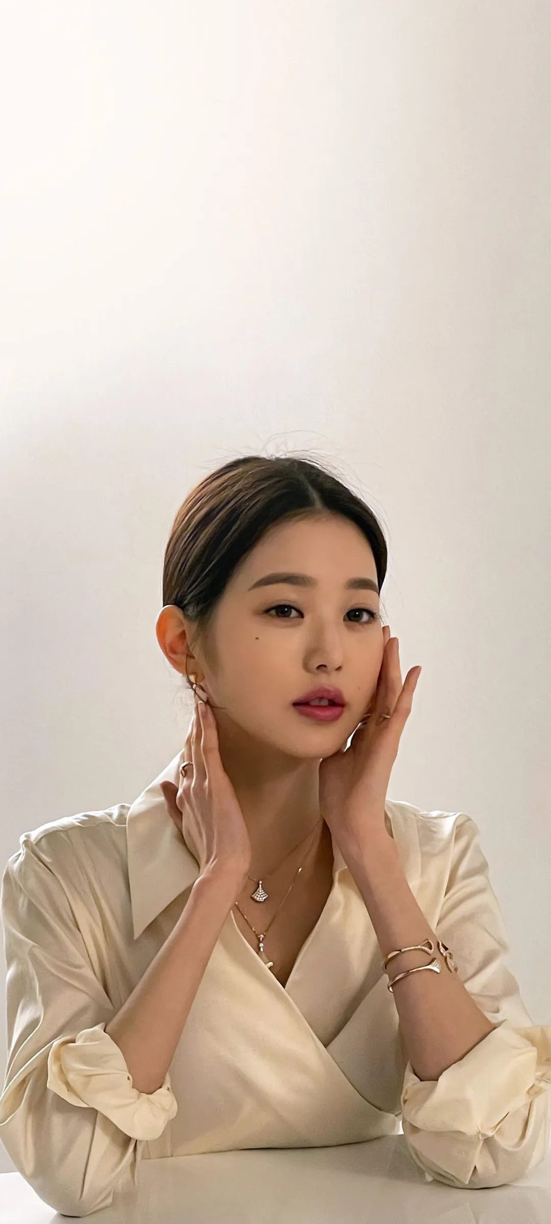 วอลเปเปอร์ หน้าจอล็อก มือถือ จาง วอนยอง 4K HD ดาวน์โหลด — IZ*ONE, IVE