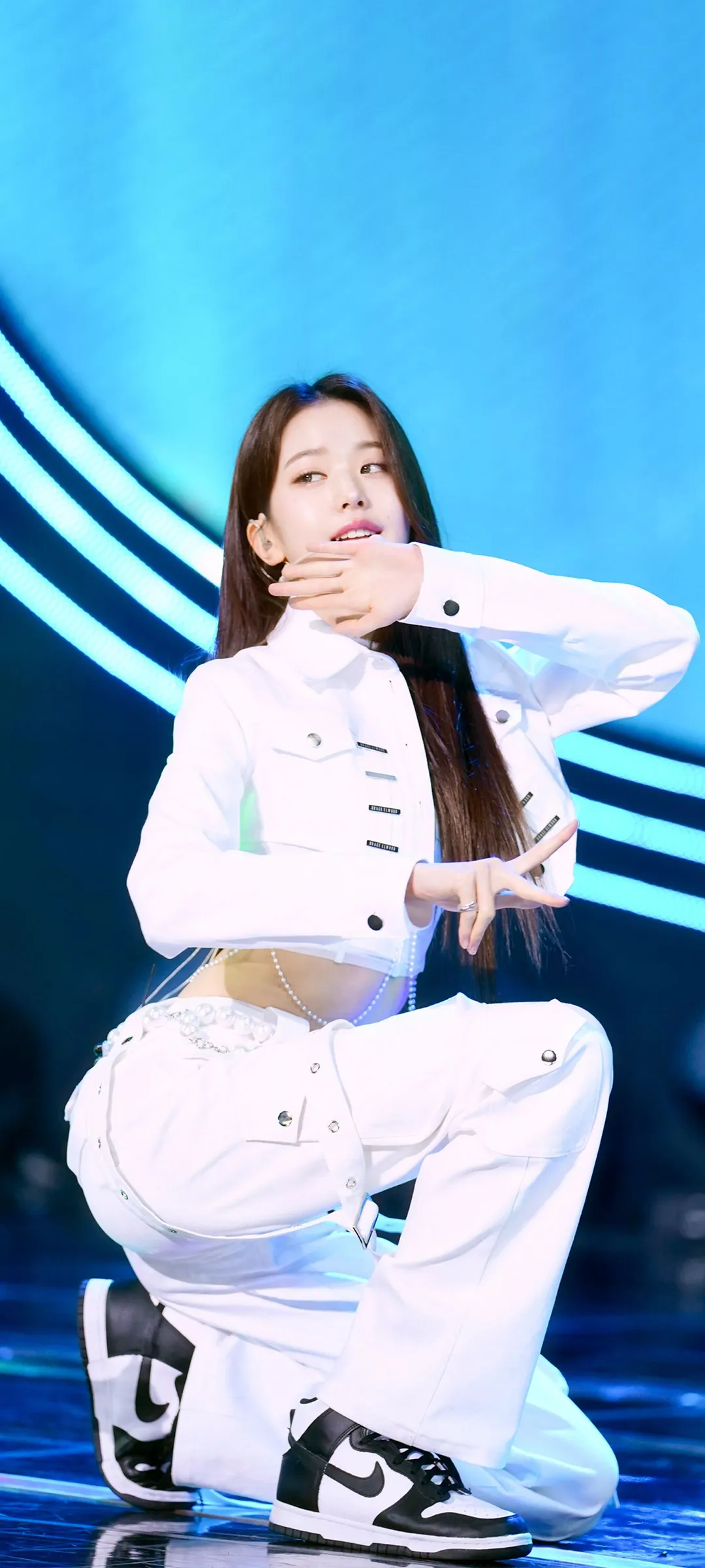 วอลเปเปอร์ หน้าจอล็อก มือถือ จาง วอนยอง 4K HD ดาวน์โหลด — IZ*ONE, IVE