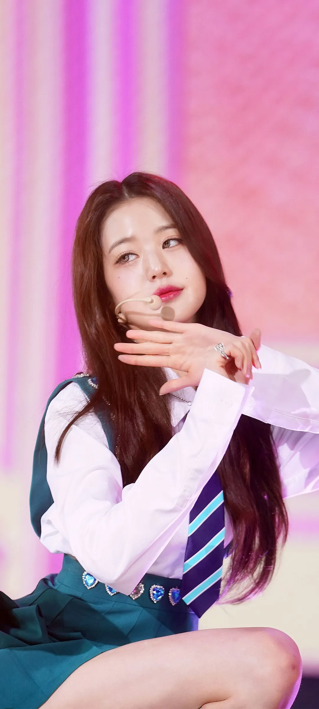 วอลเปเปอร์ หน้าจอล็อก มือถือ จาง วอนยอง 4K HD ดาวน์โหลด — IZ*ONE, IVE