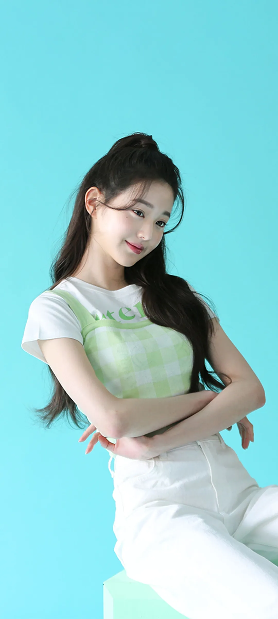 Jang Won-young kilit ekranı telefon duvar kağıdı 4K HD i̇ndir — IZ*ONE, IVE
