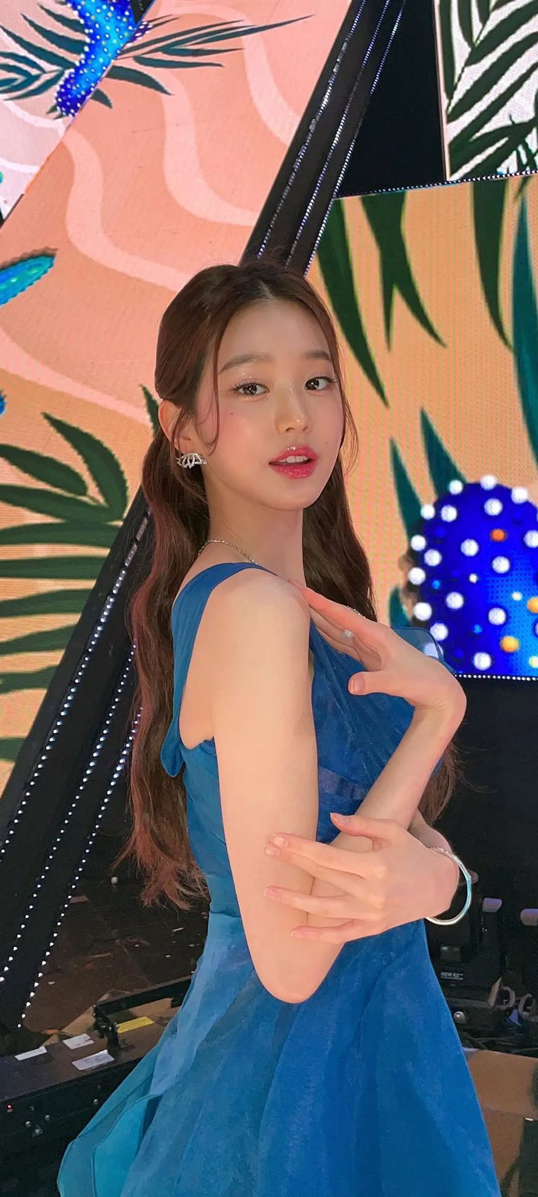 วอลเปเปอร์ หน้าจอล็อก มือถือ จาง วอนยอง 4K HD ดาวน์โหลด — IZ*ONE, IVE