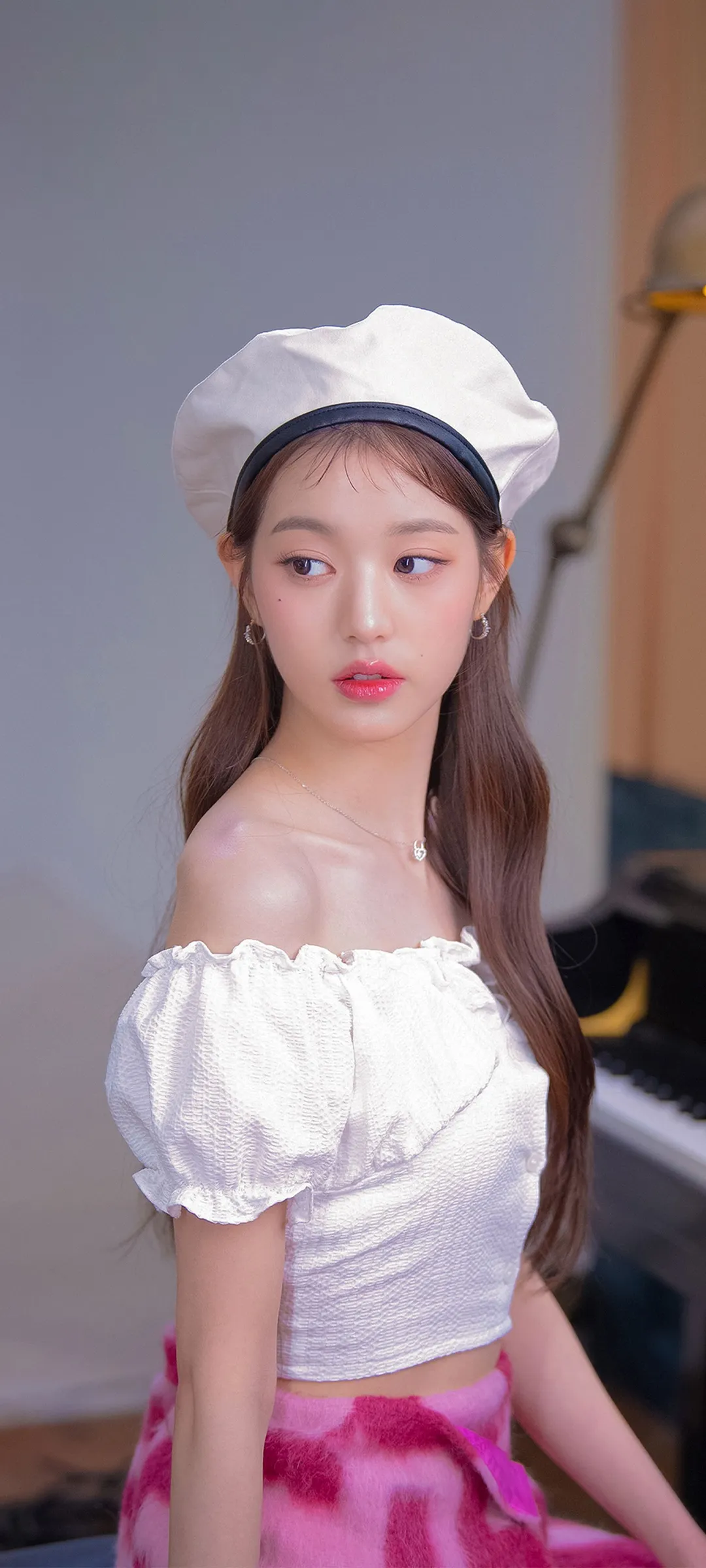 장원영 잠금화면 폰 배경화면 4K HD 다운로드 — 아이즈원, 아이브