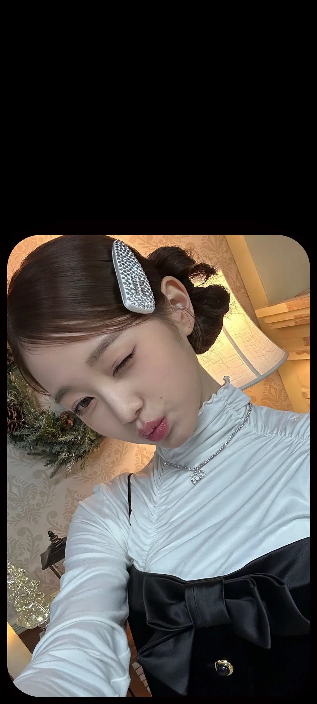 장원영 잠금화면 폰 배경화면 4K HD 다운로드 — 아이즈원, 아이브