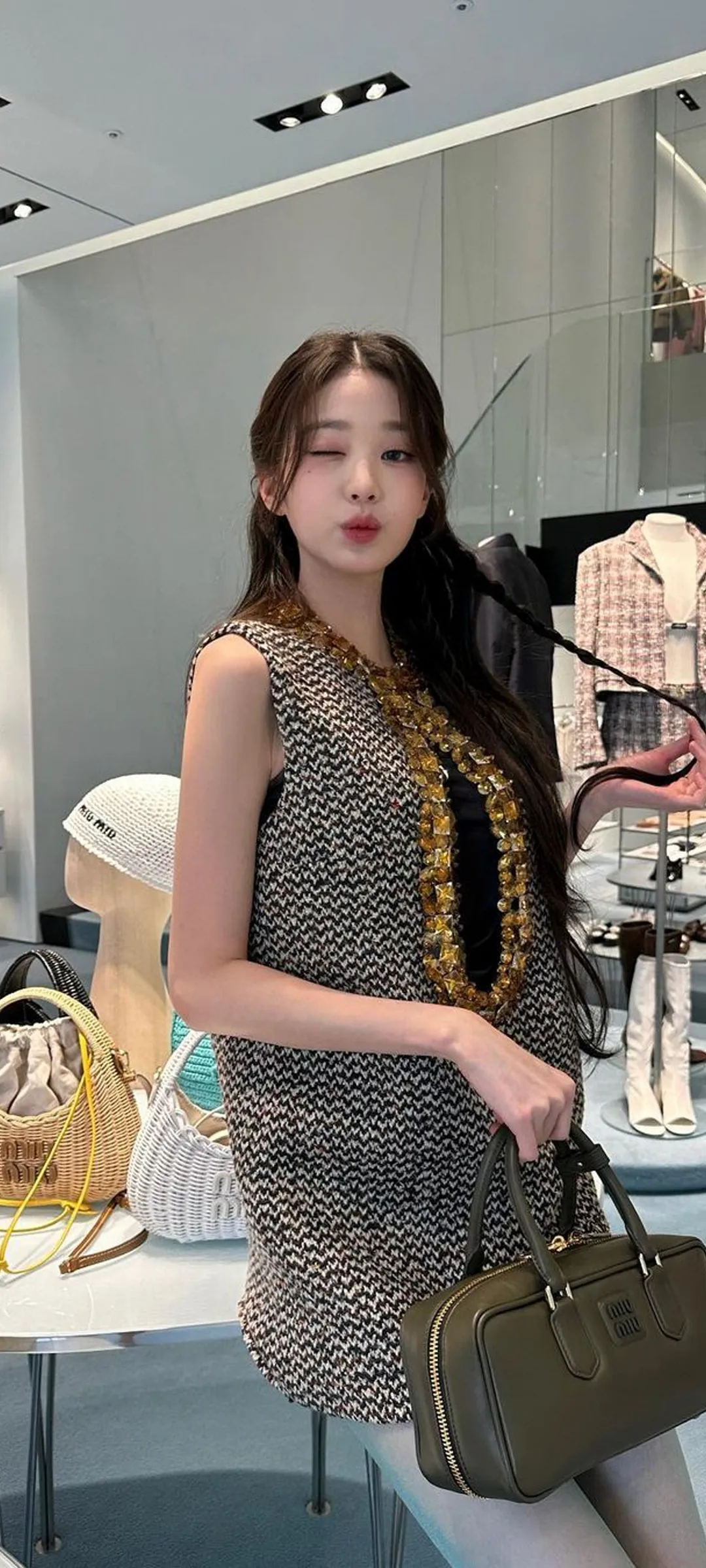 วอลเปเปอร์ หน้าจอล็อก มือถือ จาง วอนยอง 4K HD ดาวน์โหลด — IZ*ONE, IVE