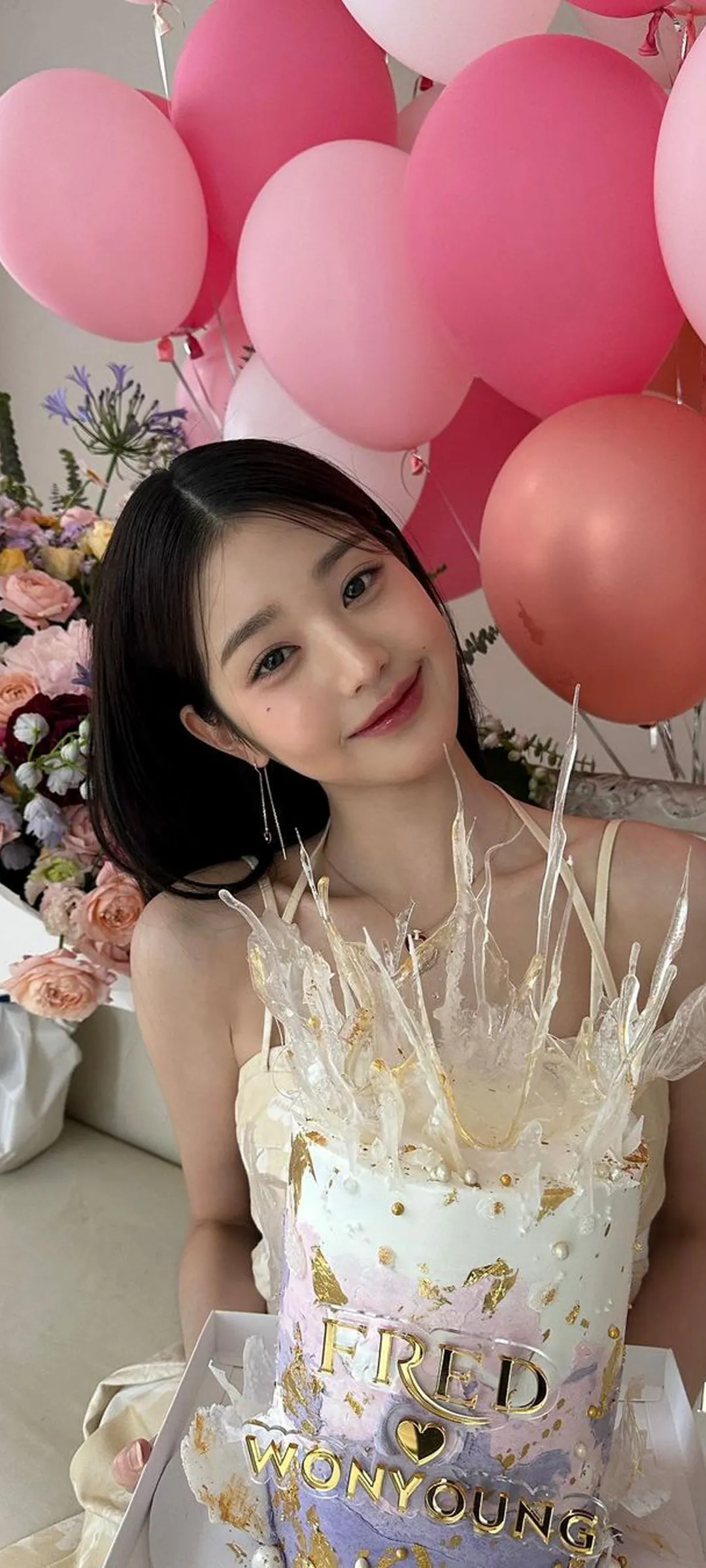 วอลเปเปอร์ หน้าจอล็อก มือถือ จาง วอนยอง 4K HD ดาวน์โหลด — IZ*ONE, IVE