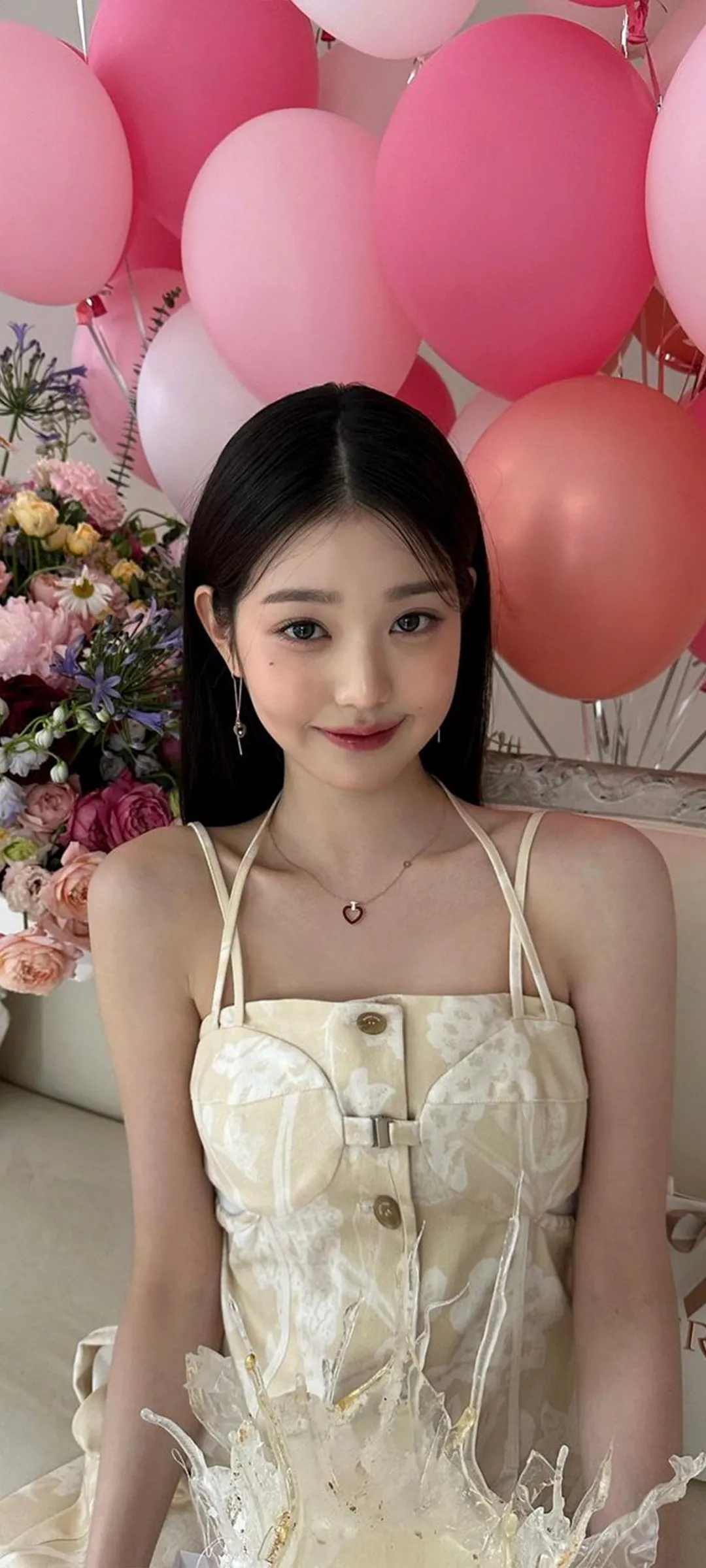 วอลเปเปอร์ หน้าจอล็อก มือถือ จาง วอนยอง 4K HD ดาวน์โหลด — IZ*ONE, IVE