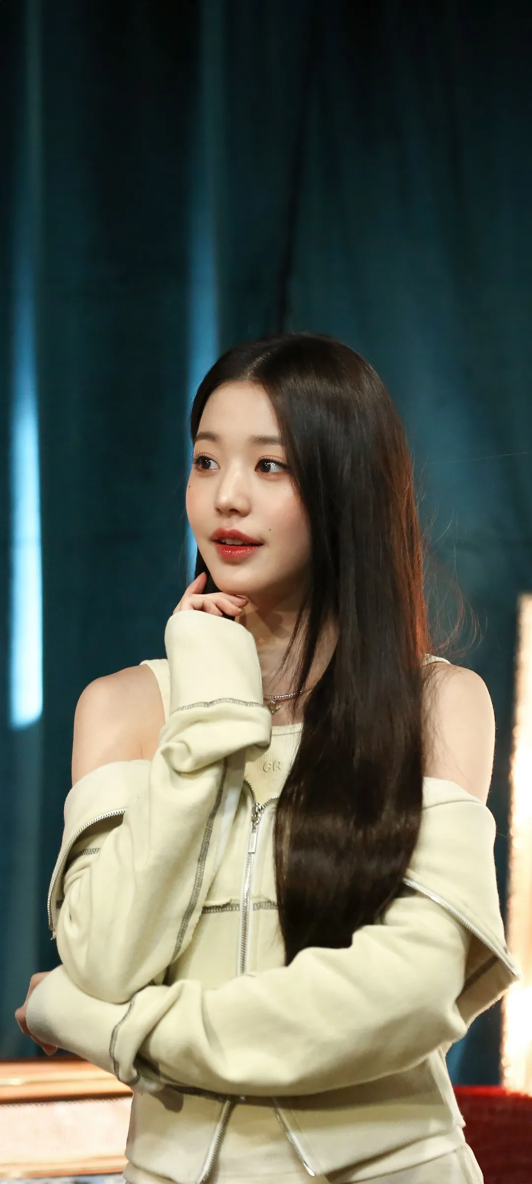 วอลเปเปอร์ หน้าจอล็อก มือถือ จาง วอนยอง 4K HD ดาวน์โหลด — IZ*ONE, IVE