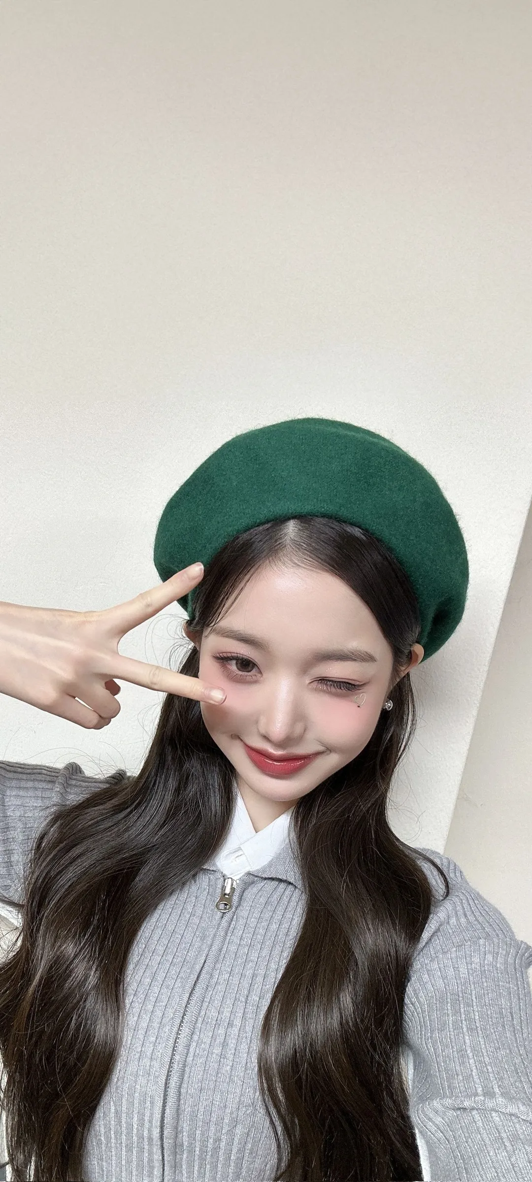 Jang Won-young kilit ekranı telefon duvar kağıdı 4K HD i̇ndir — IZ*ONE, IVE