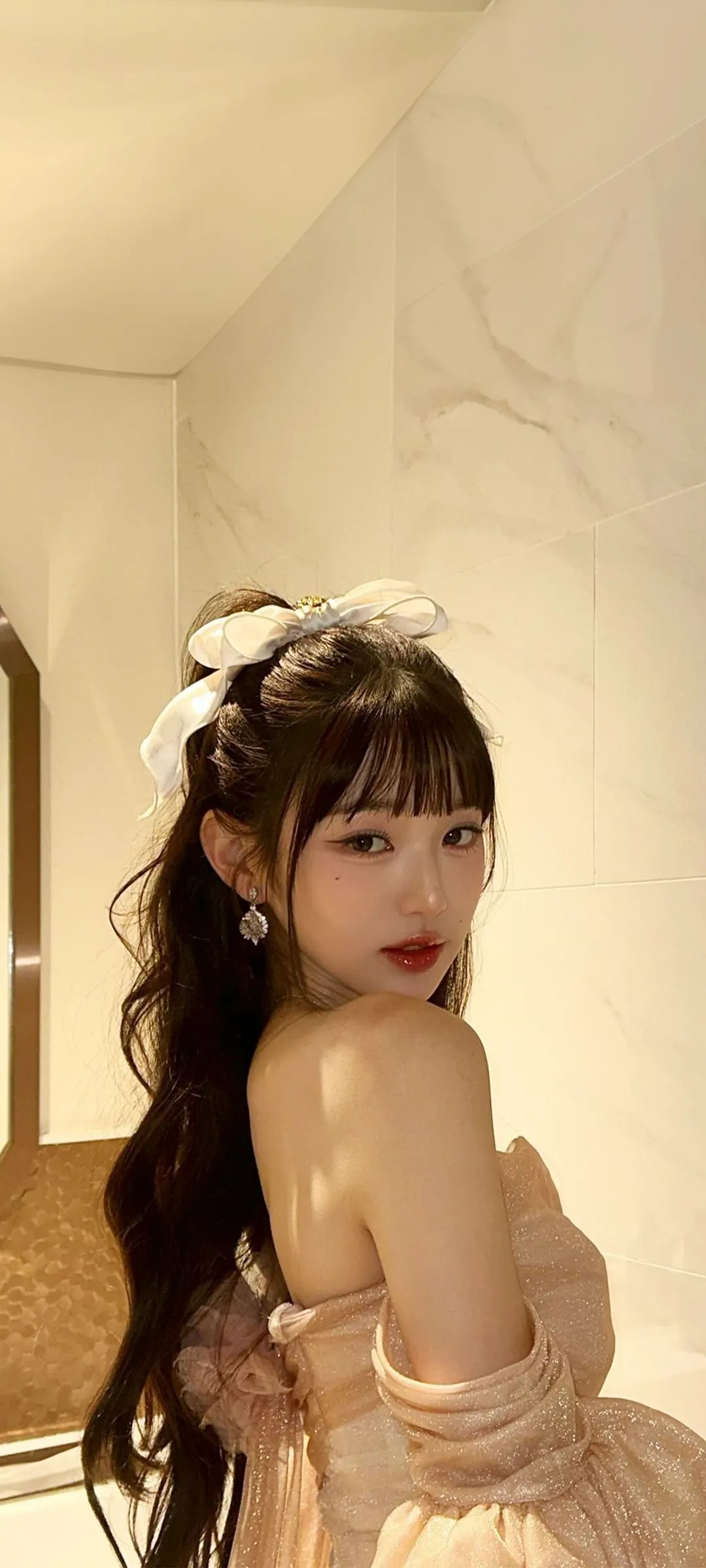 วอลเปเปอร์ หน้าจอล็อก มือถือ จาง วอนยอง 4K HD ดาวน์โหลด — IZ*ONE, IVE