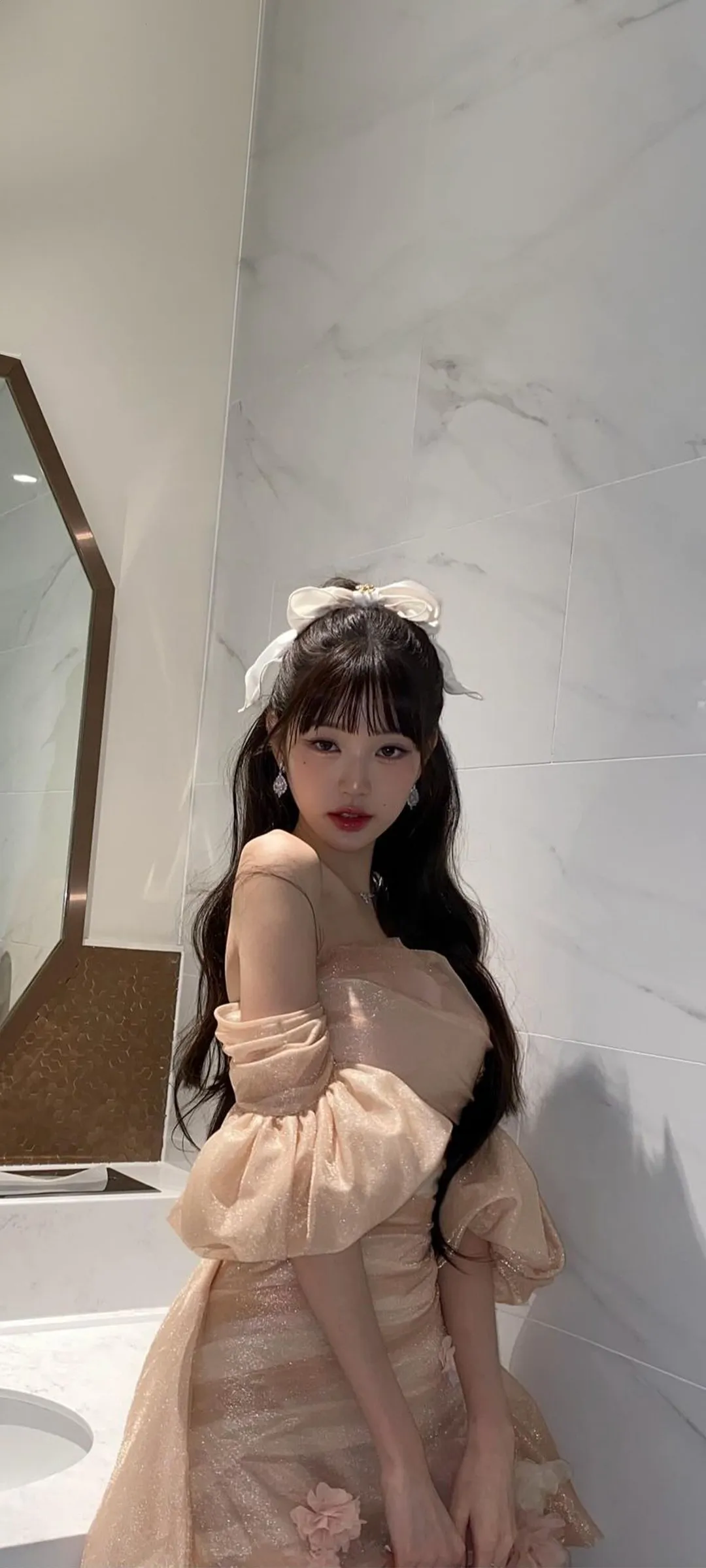 วอลเปเปอร์ หน้าจอล็อก มือถือ จาง วอนยอง 4K HD ดาวน์โหลด — IZ*ONE, IVE