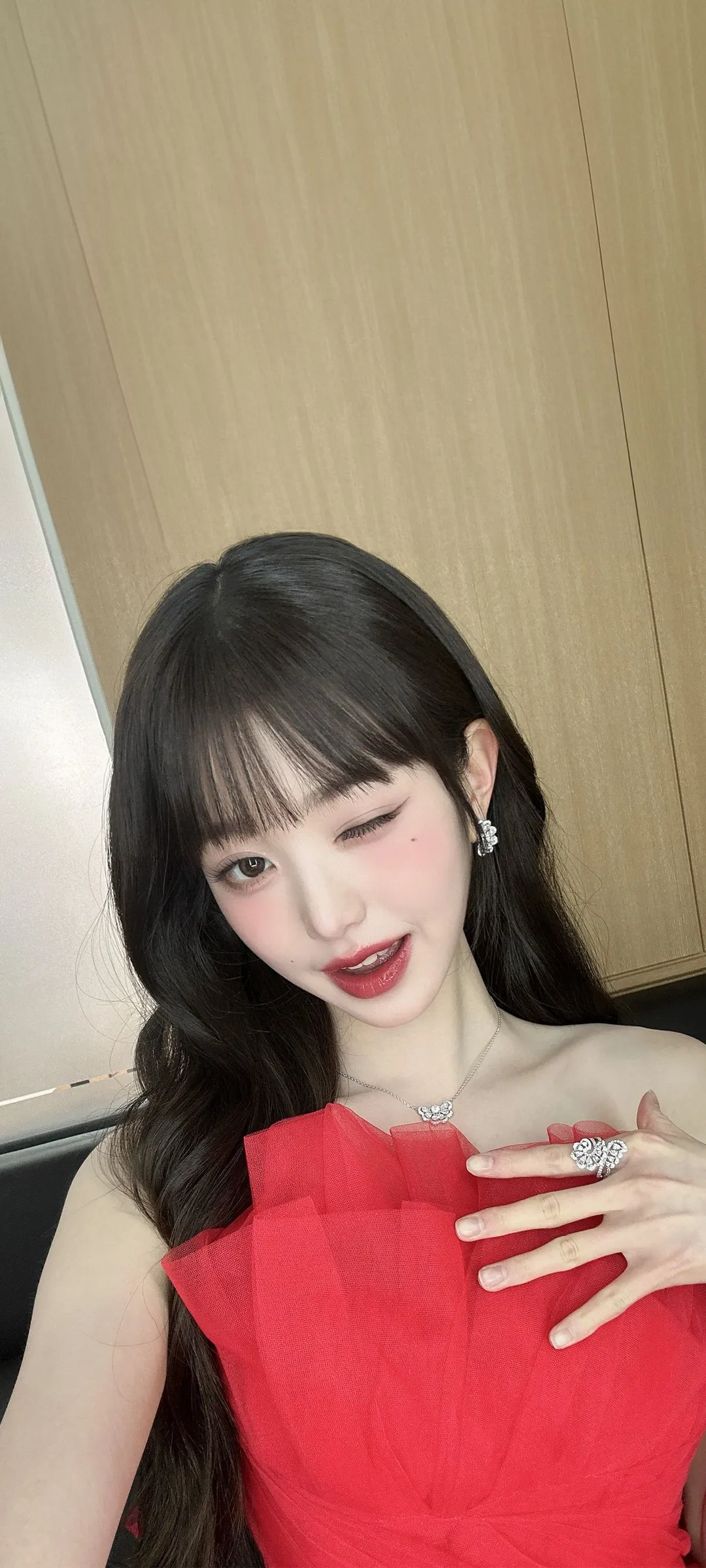 วอลเปเปอร์ หน้าจอล็อก มือถือ จาง วอนยอง 4K HD ดาวน์โหลด — IZ*ONE, IVE