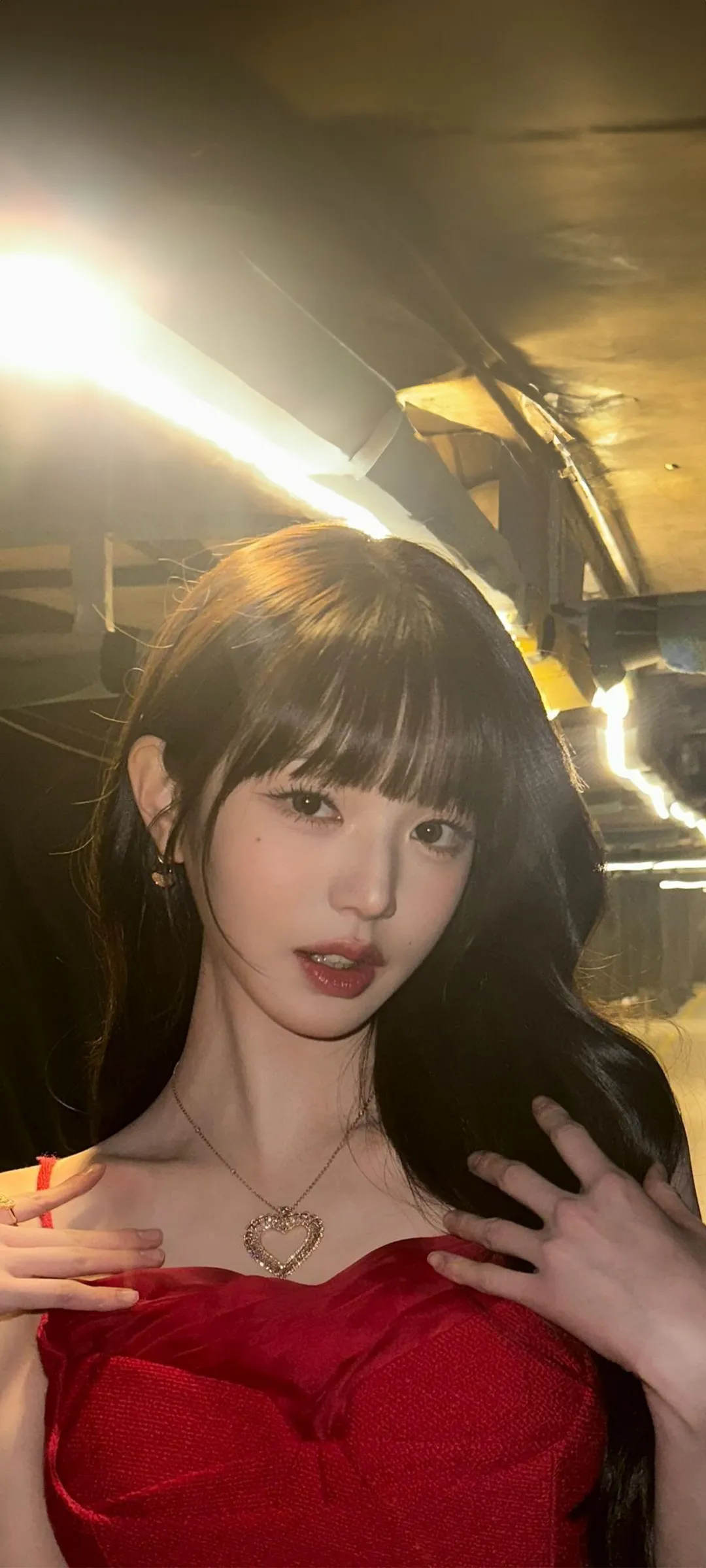 장원영 잠금화면 폰 배경화면 4K HD 다운로드 — 아이즈원, 아이브