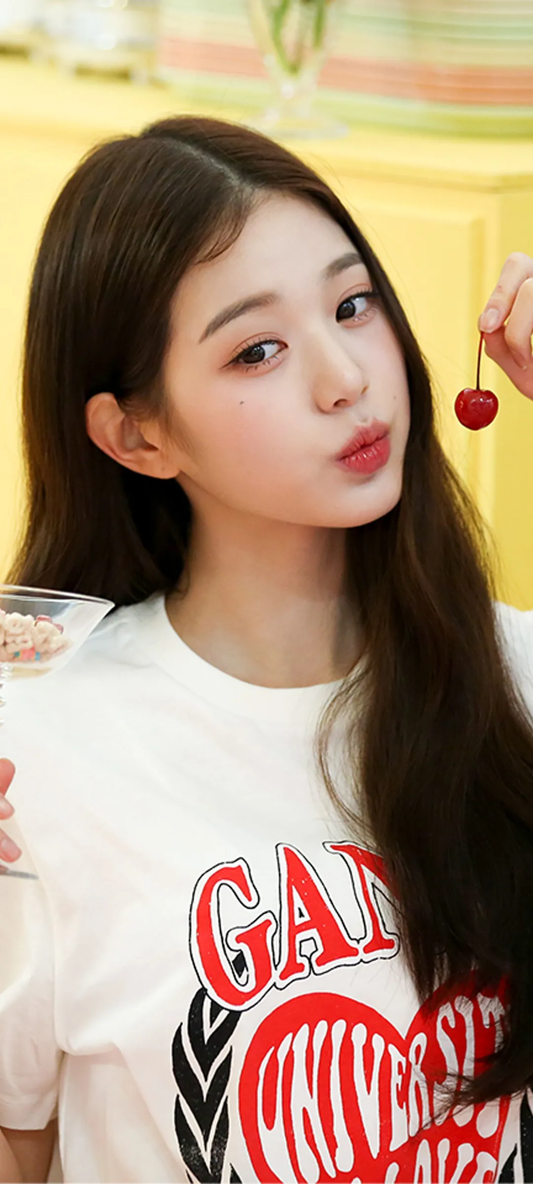 วอลเปเปอร์ หน้าจอล็อก มือถือ จาง วอนยอง 4K HD ดาวน์โหลด — IZ*ONE, IVE