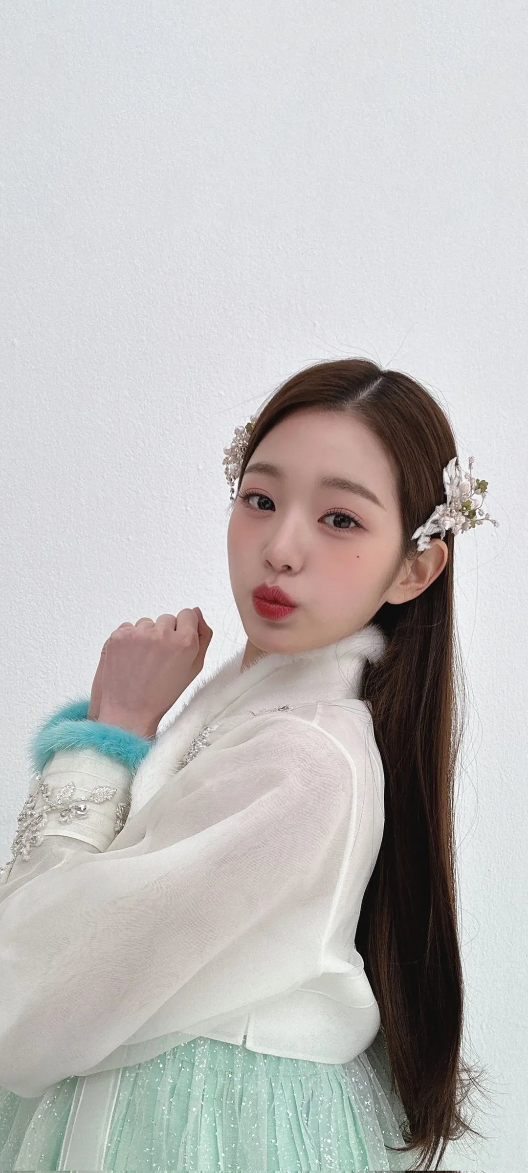 วอลเปเปอร์ หน้าจอล็อก มือถือ จาง วอนยอง 4K HD ดาวน์โหลด — IZ*ONE, IVE