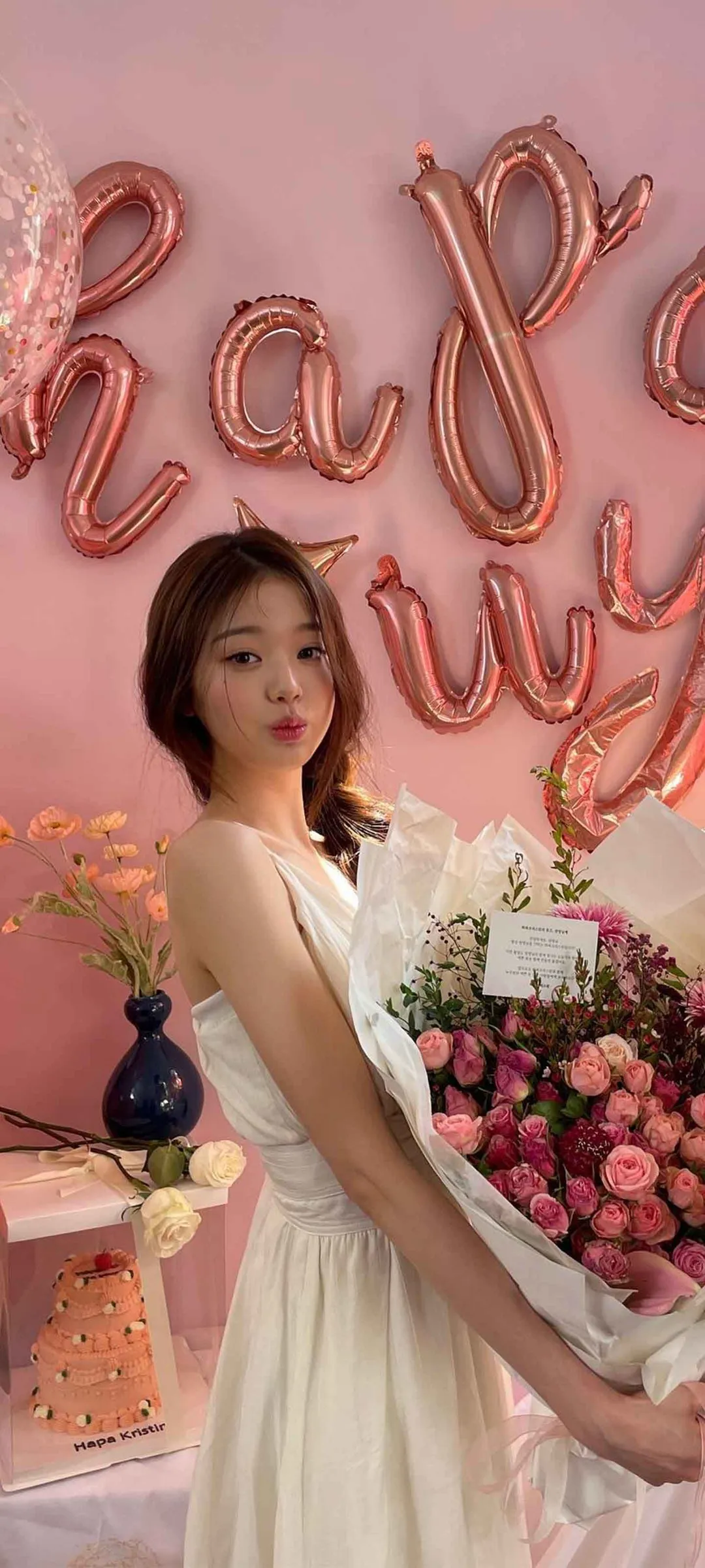 Jang Won-young kilit ekranı telefon duvar kağıdı 4K HD i̇ndir — IZ*ONE, IVE