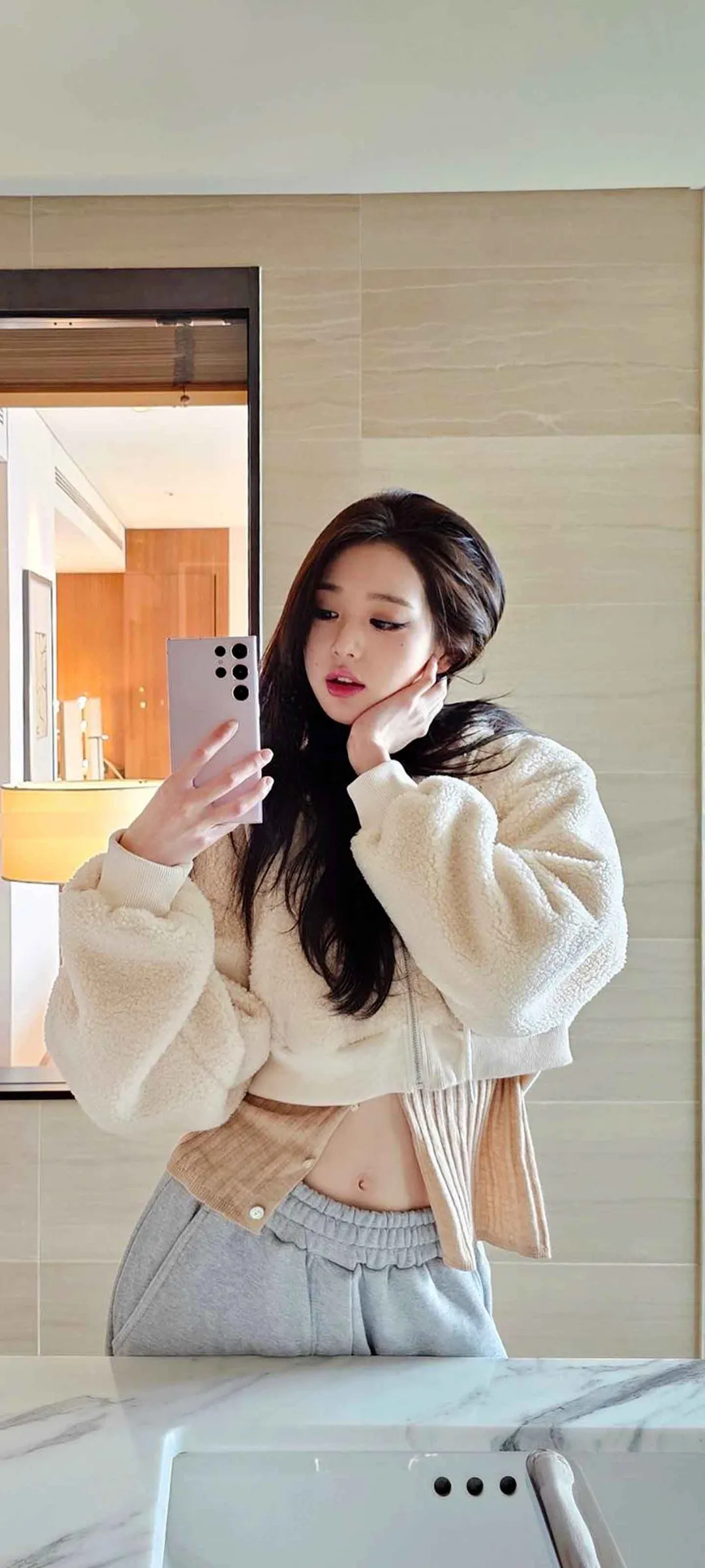 장원영 잠금화면 폰 배경화면 4K HD 다운로드 — 아이즈원, 아이브