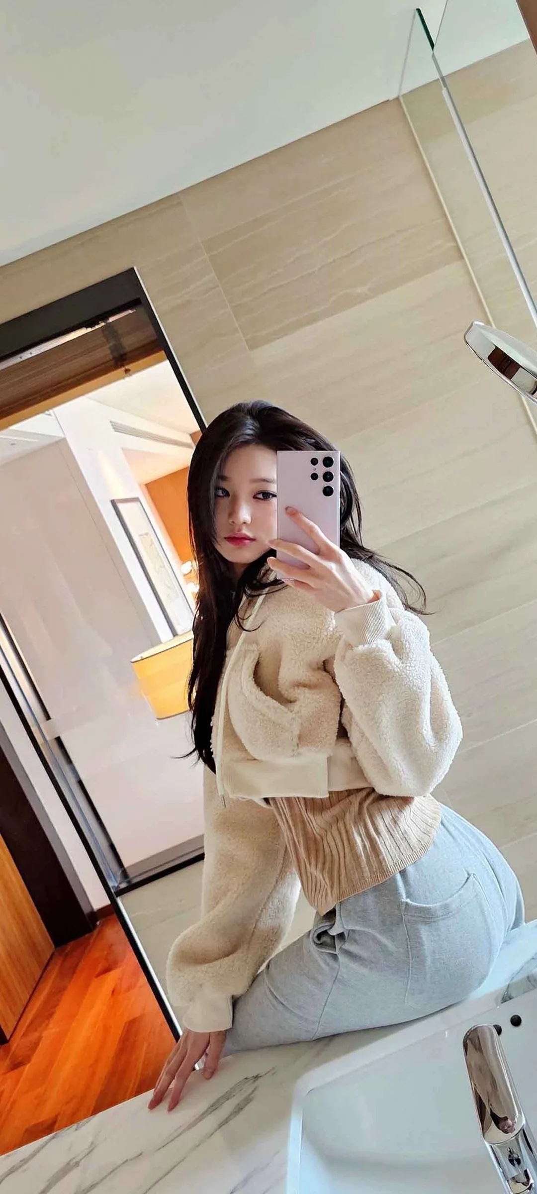วอลเปเปอร์ หน้าจอล็อก มือถือ จาง วอนยอง 4K HD ดาวน์โหลด — IZ*ONE, IVE
