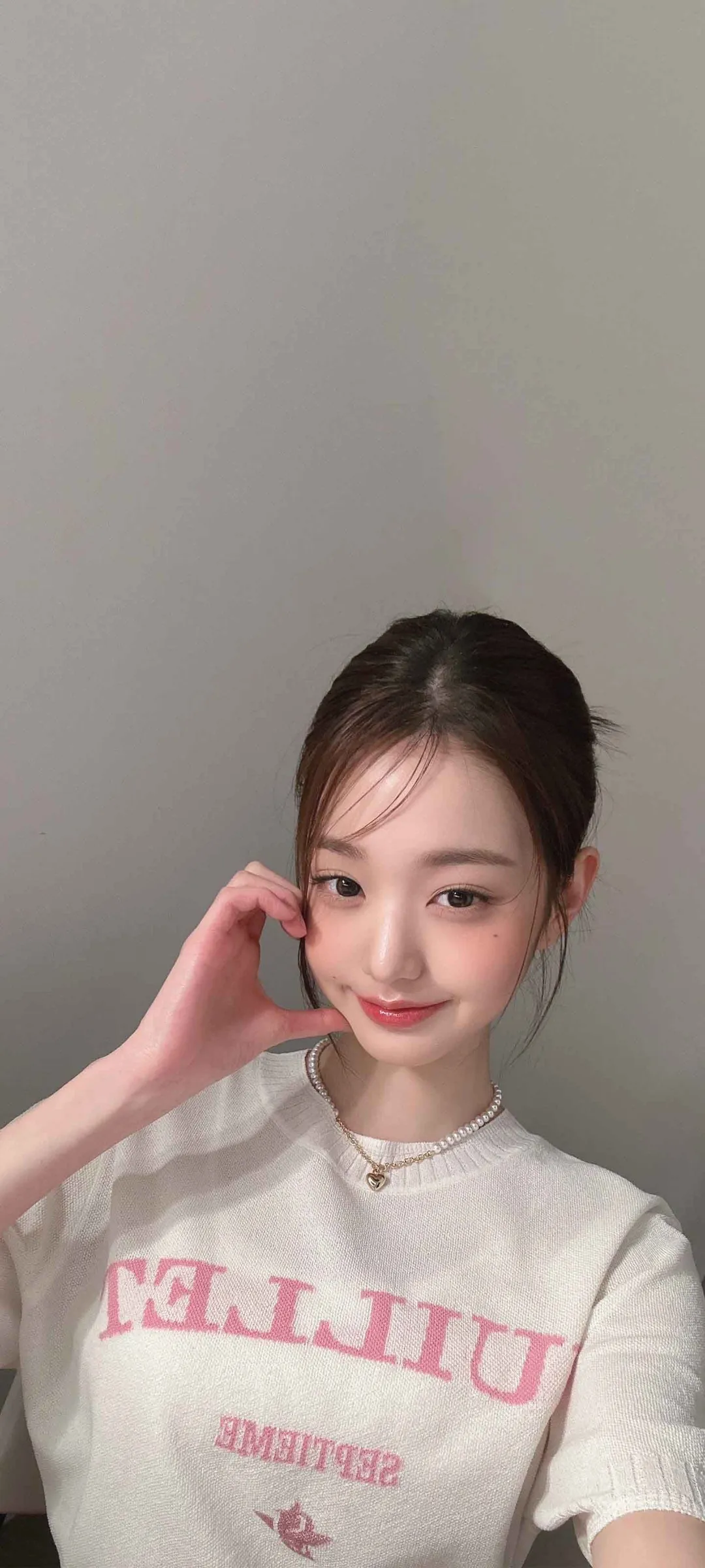 Jang Won-young kilit ekranı telefon duvar kağıdı 4K HD i̇ndir — IZ*ONE, IVE
