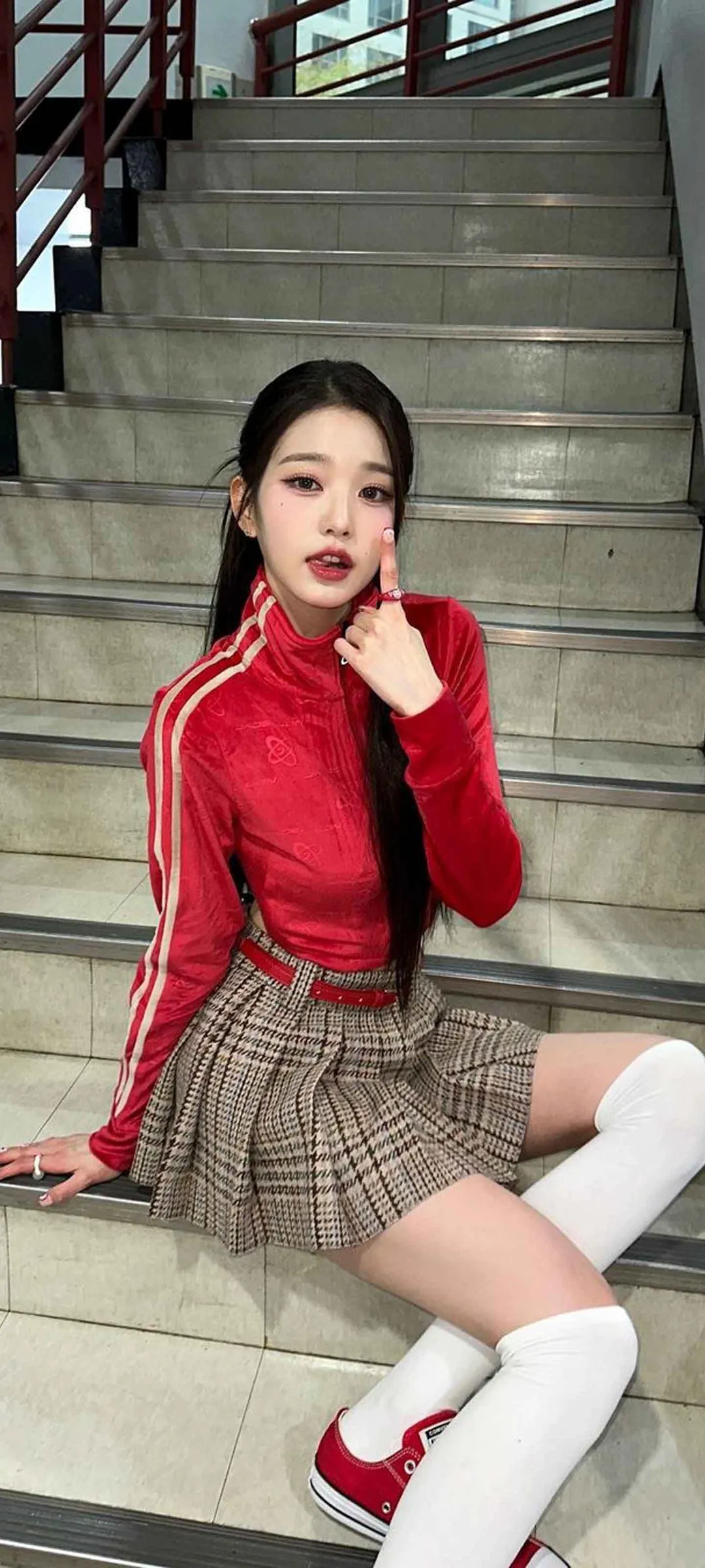 วอลเปเปอร์ หน้าจอล็อก มือถือ จาง วอนยอง 4K HD ดาวน์โหลด — IZ*ONE, IVE